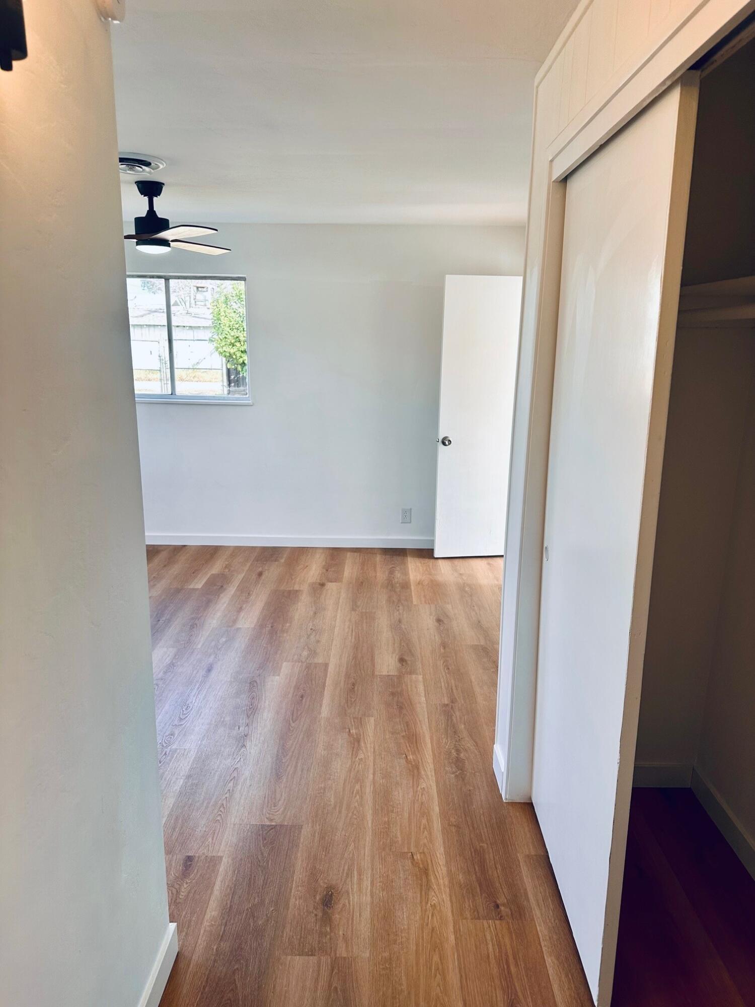 366 N Palm St, Woodlake, CA 93286