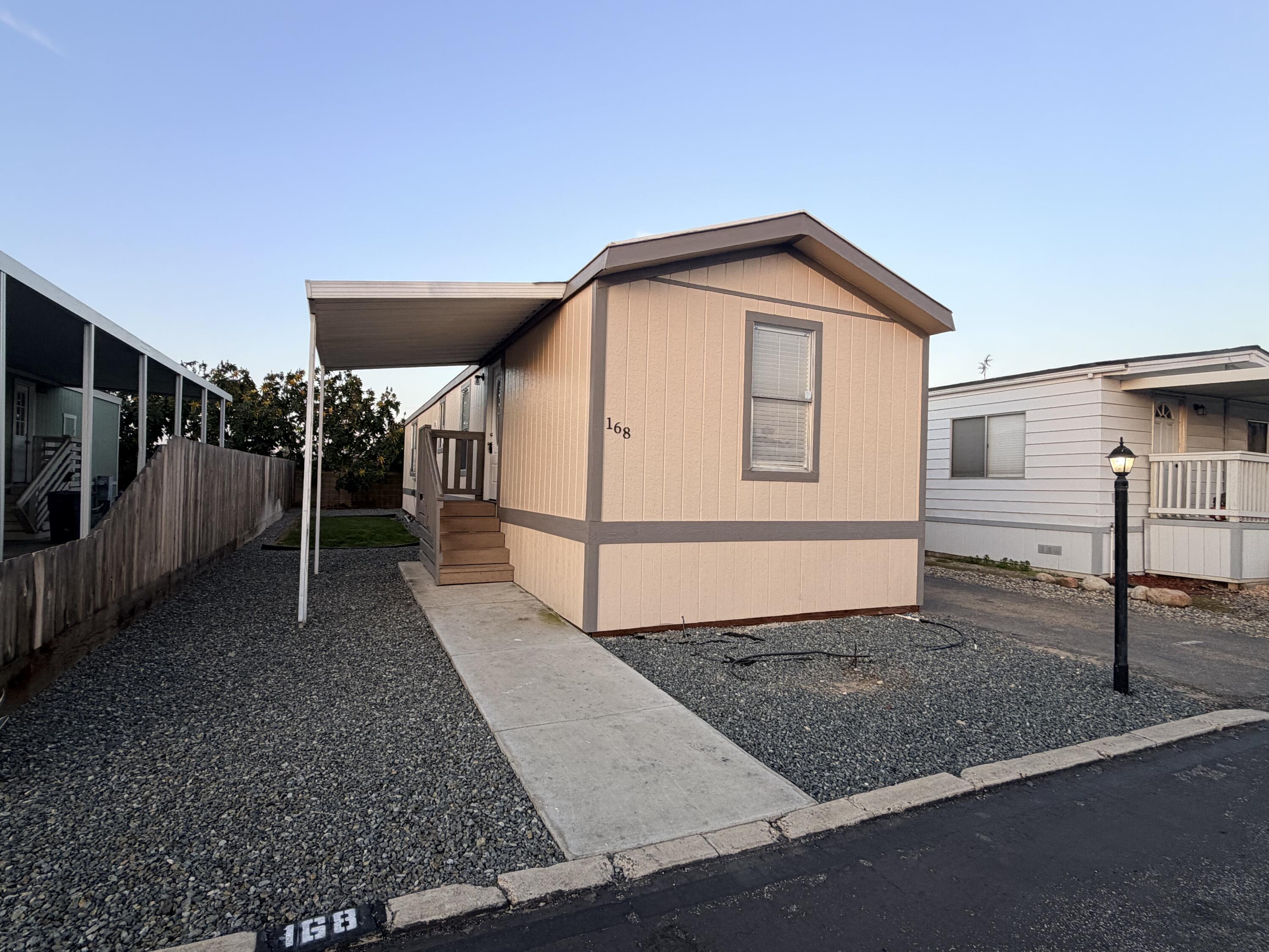 720 E Worth Ave #168, Porterville, CA 93257