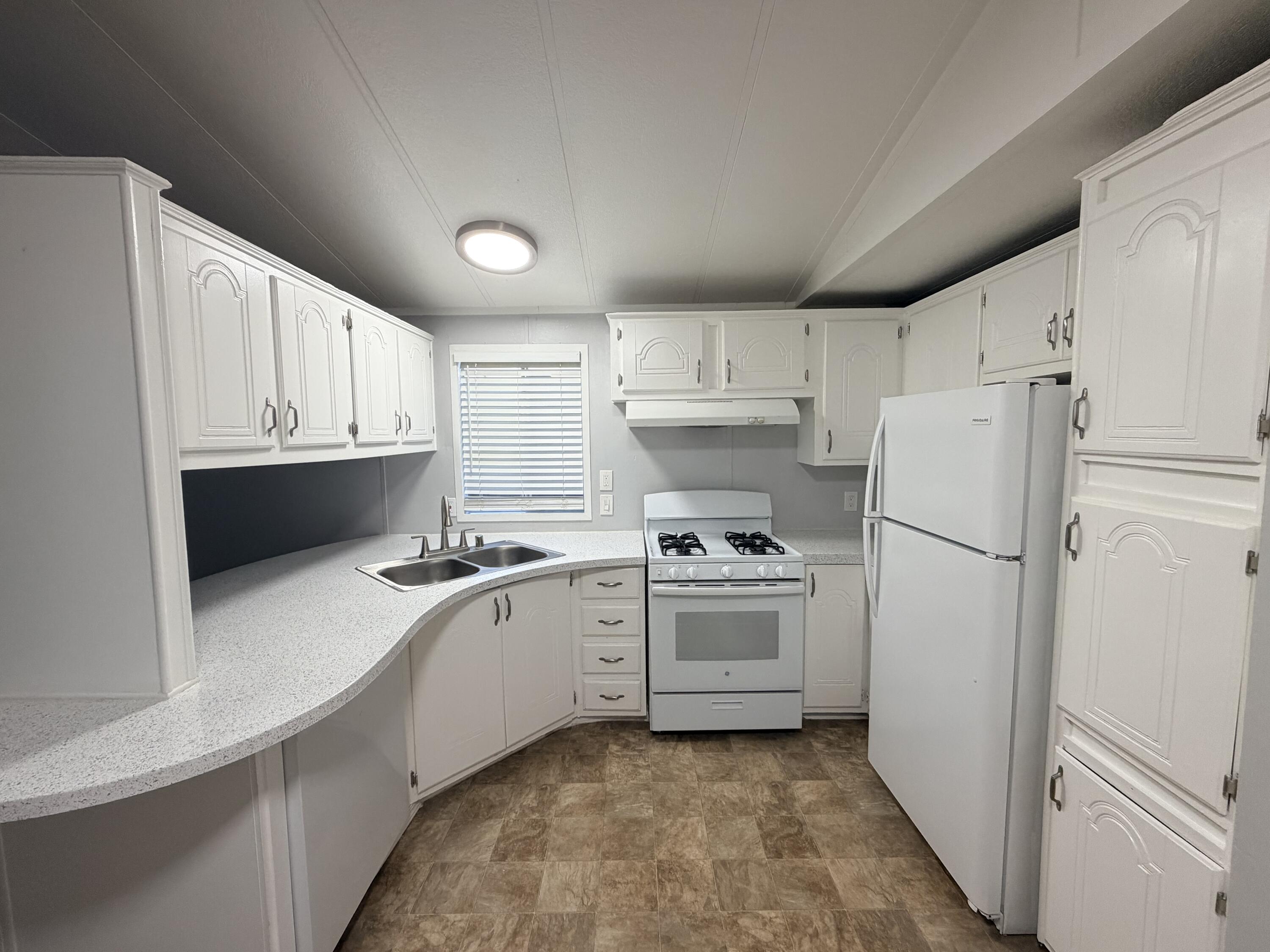 720 E Worth Ave #168, Porterville, CA 93257