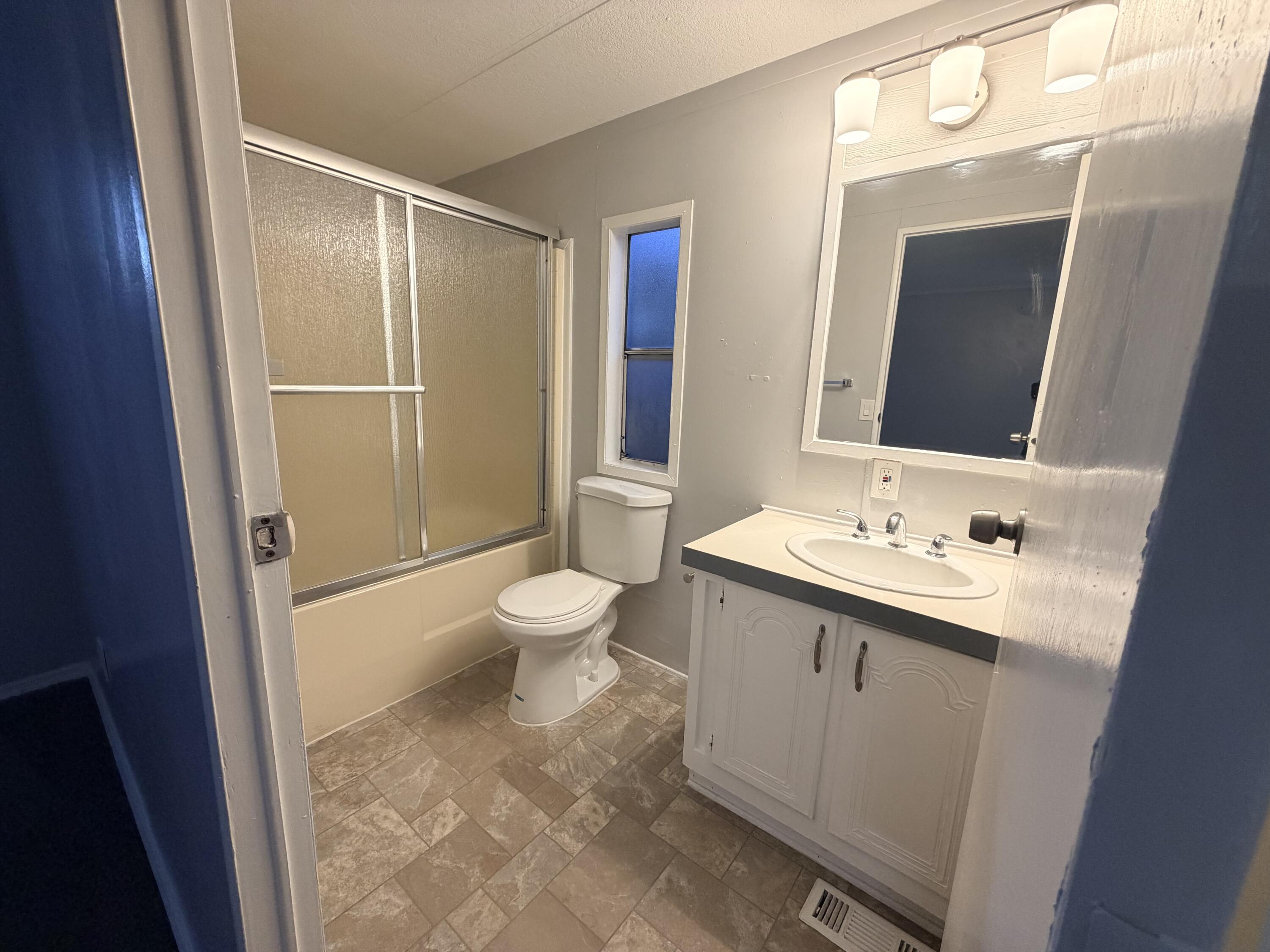 720 E Worth Ave #168, Porterville, CA 93257