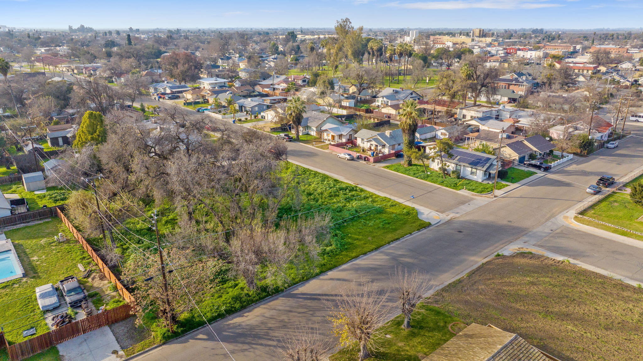 109 Hamlet St, Lemoore, CA 93245