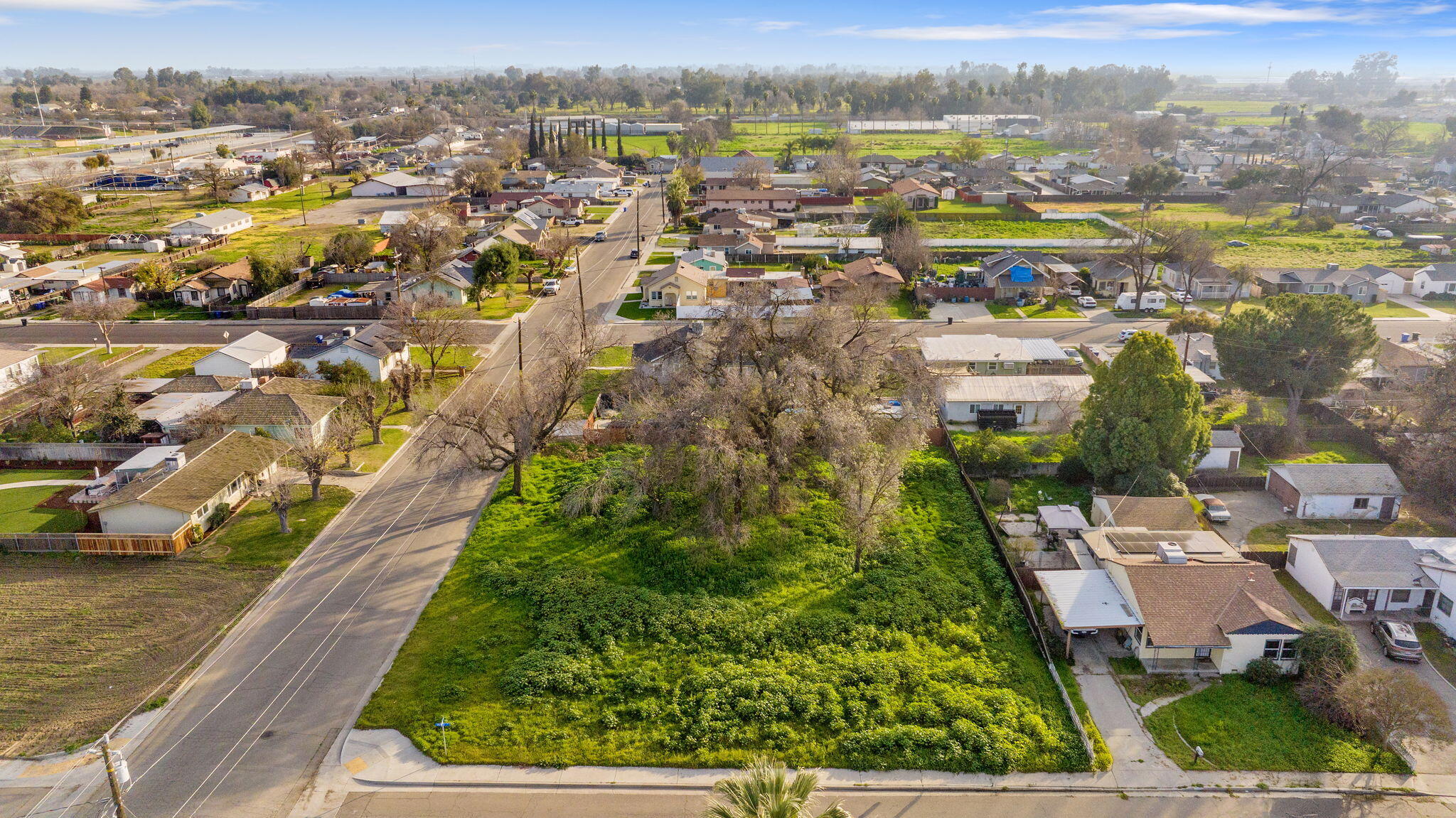 109 Hamlet St, Lemoore, CA 93245