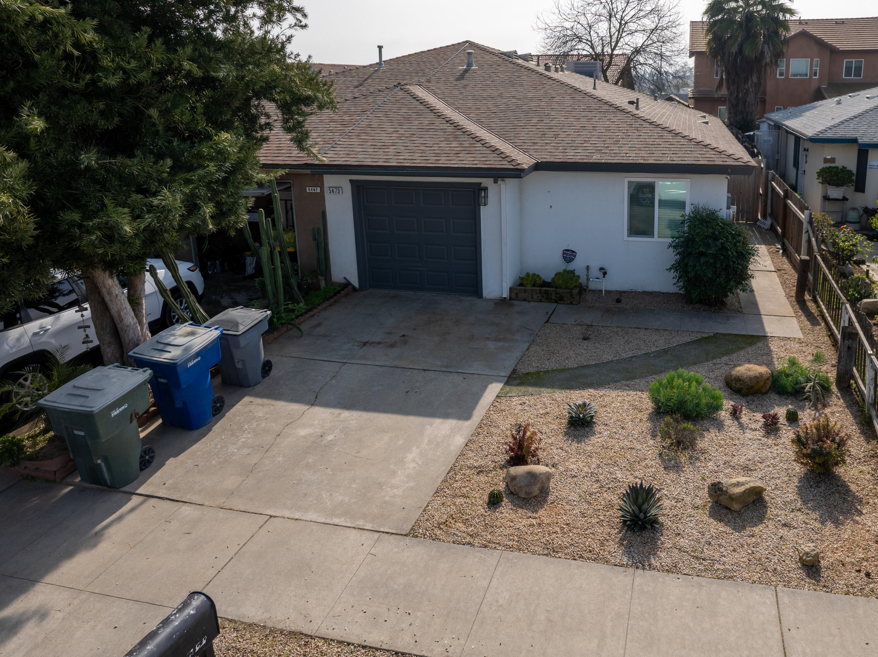5473 W Santa Ana Ave, Fresno, CA 93722