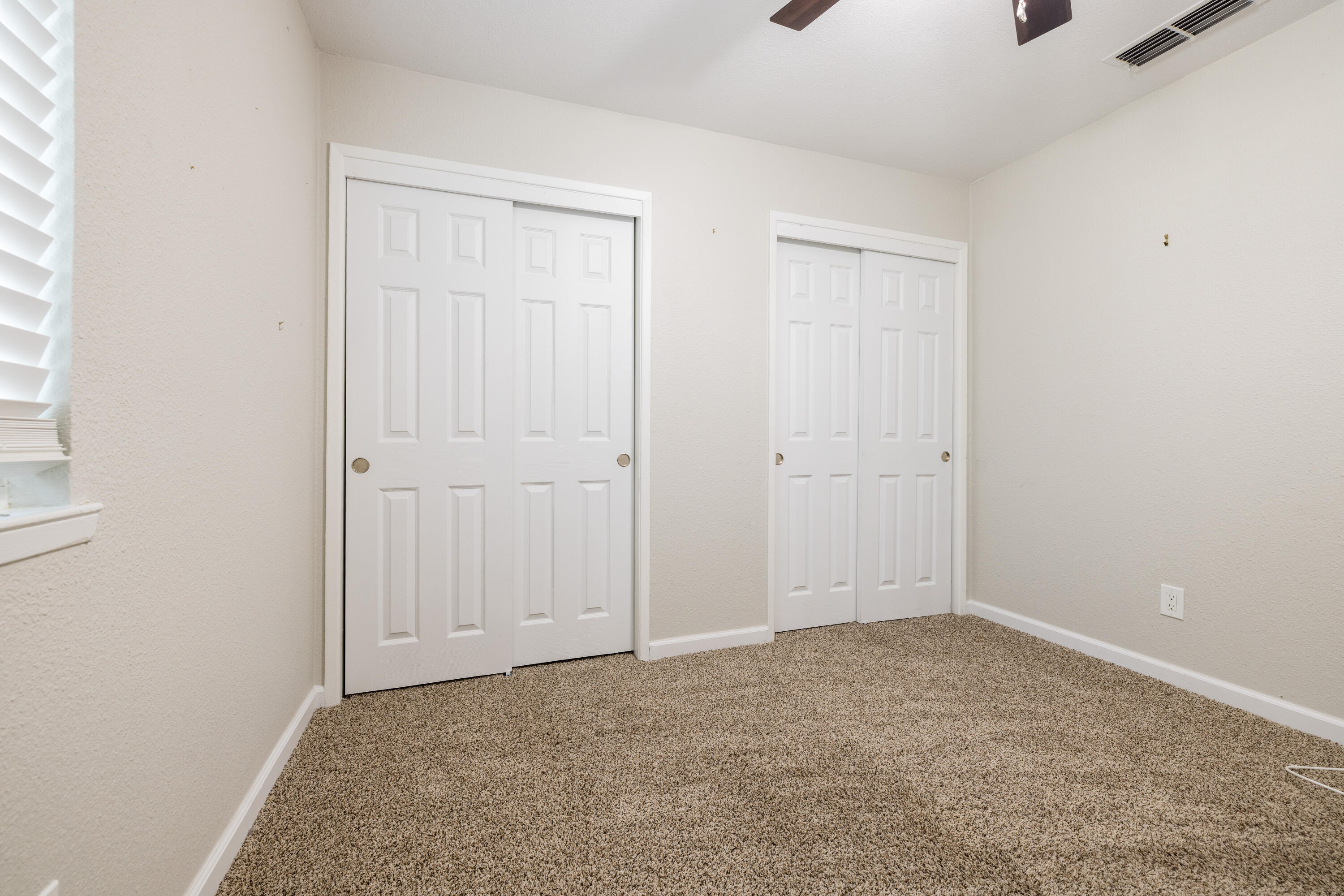 5473 W Santa Ana Ave, Fresno, CA 93722