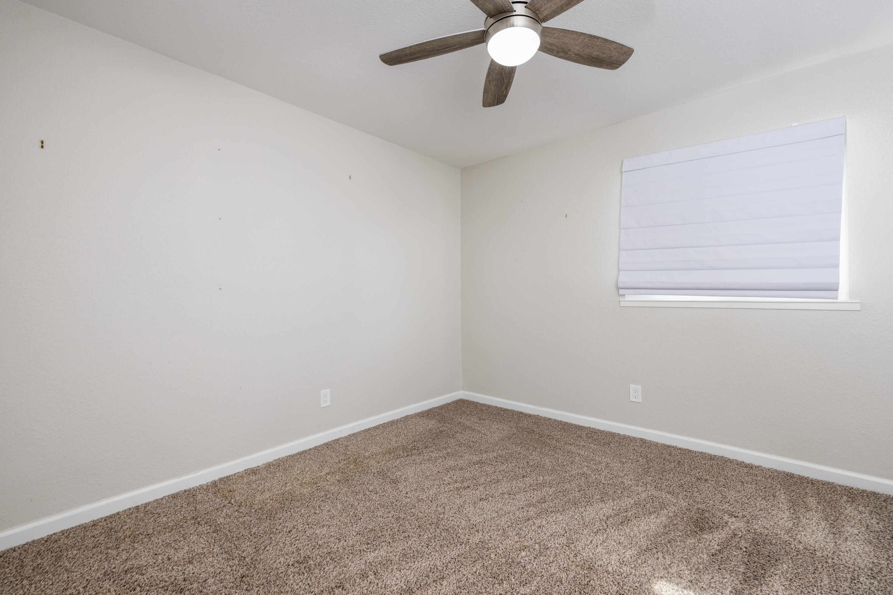 5473 W Santa Ana Ave, Fresno, CA 93722