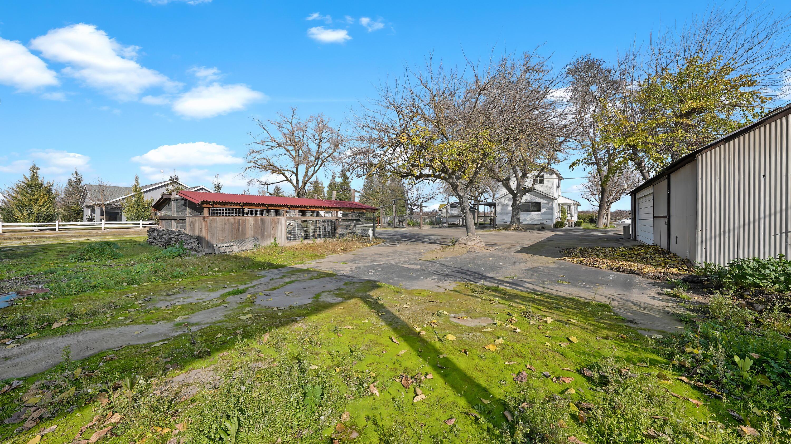 41709 Road 52, Reedley, CA 93654