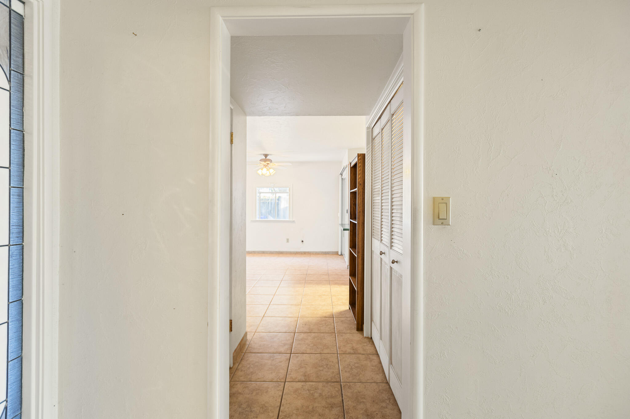 637 Village Green St, Porterville, CA 93257