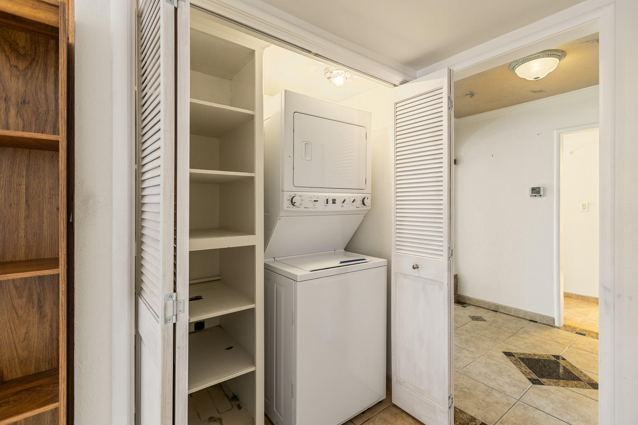 637 Village Green St, Porterville, CA 93257