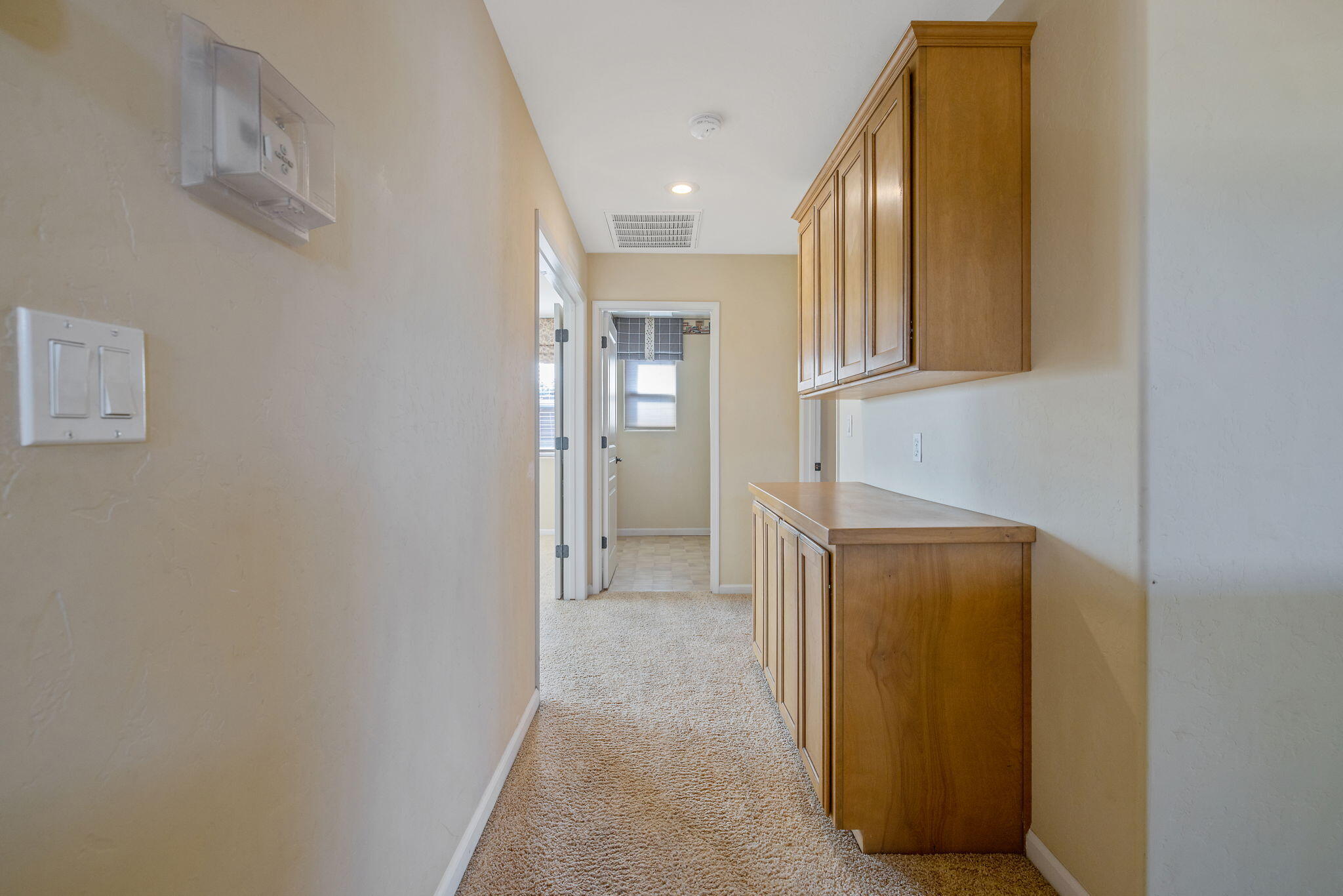 5586 E Atchison St, Fresno, CA 93727