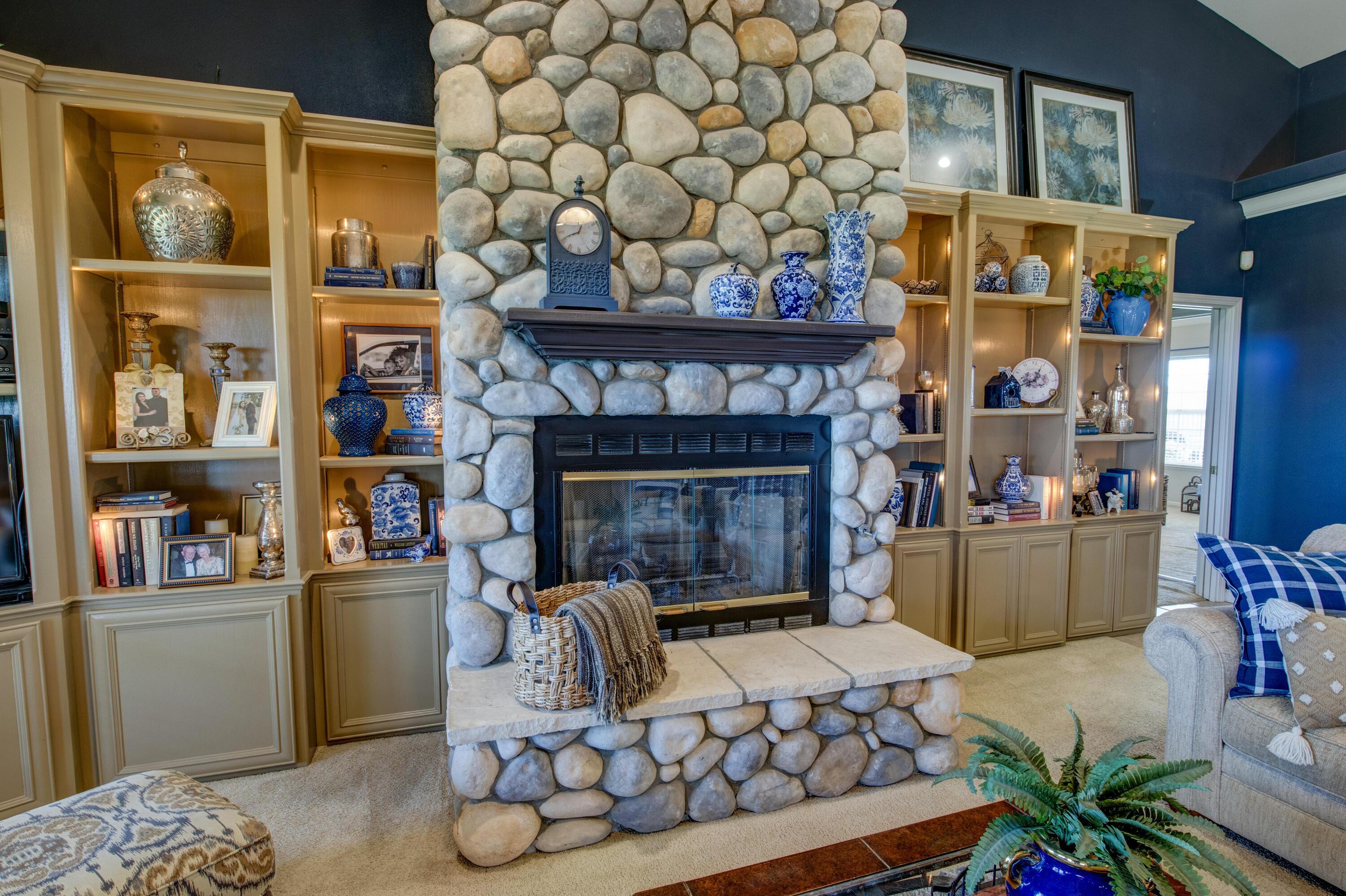 1985 White Rock Rd, Le Grand, CA 95333