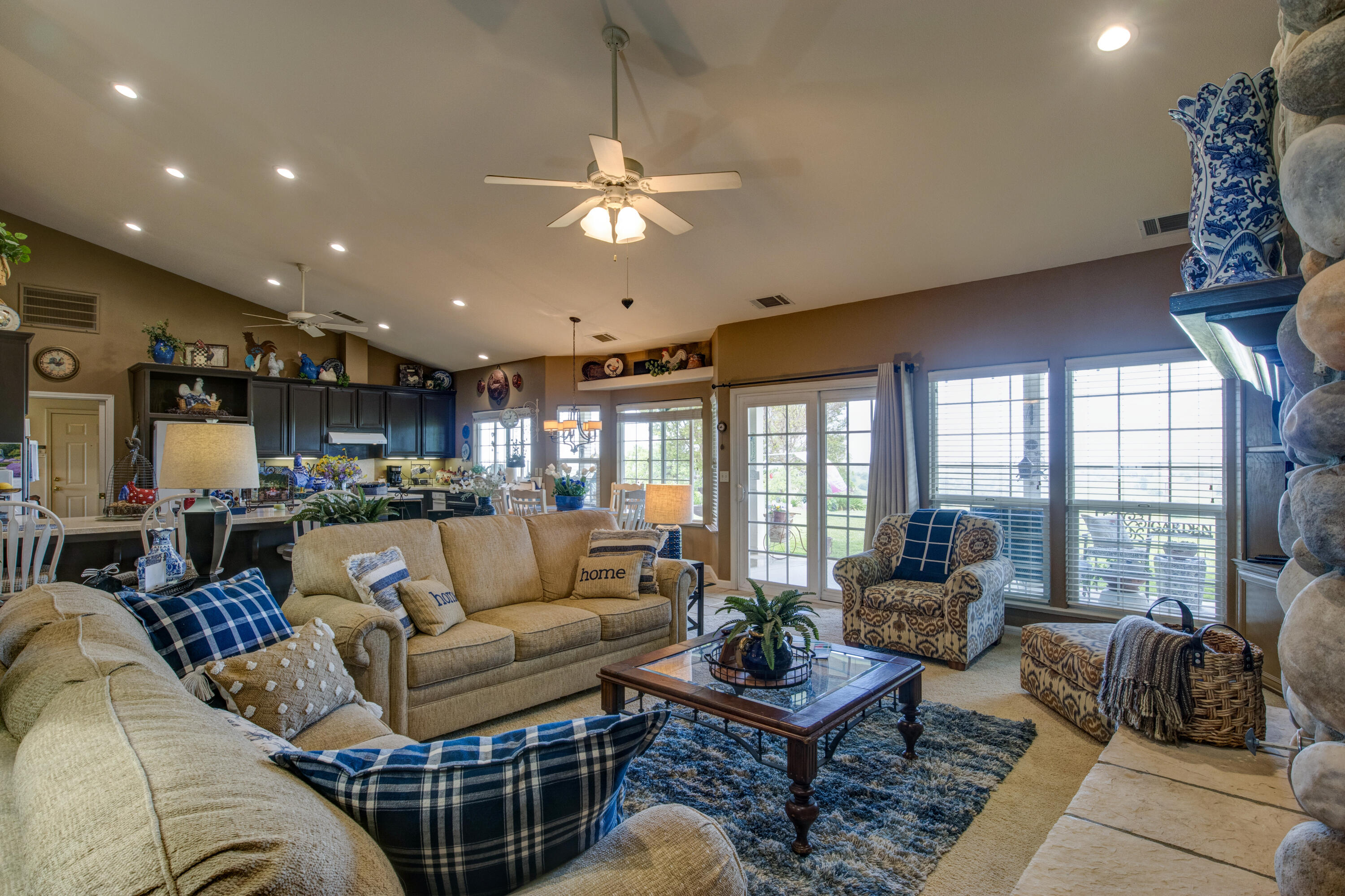 1985 White Rock Rd, Le Grand, CA 95333