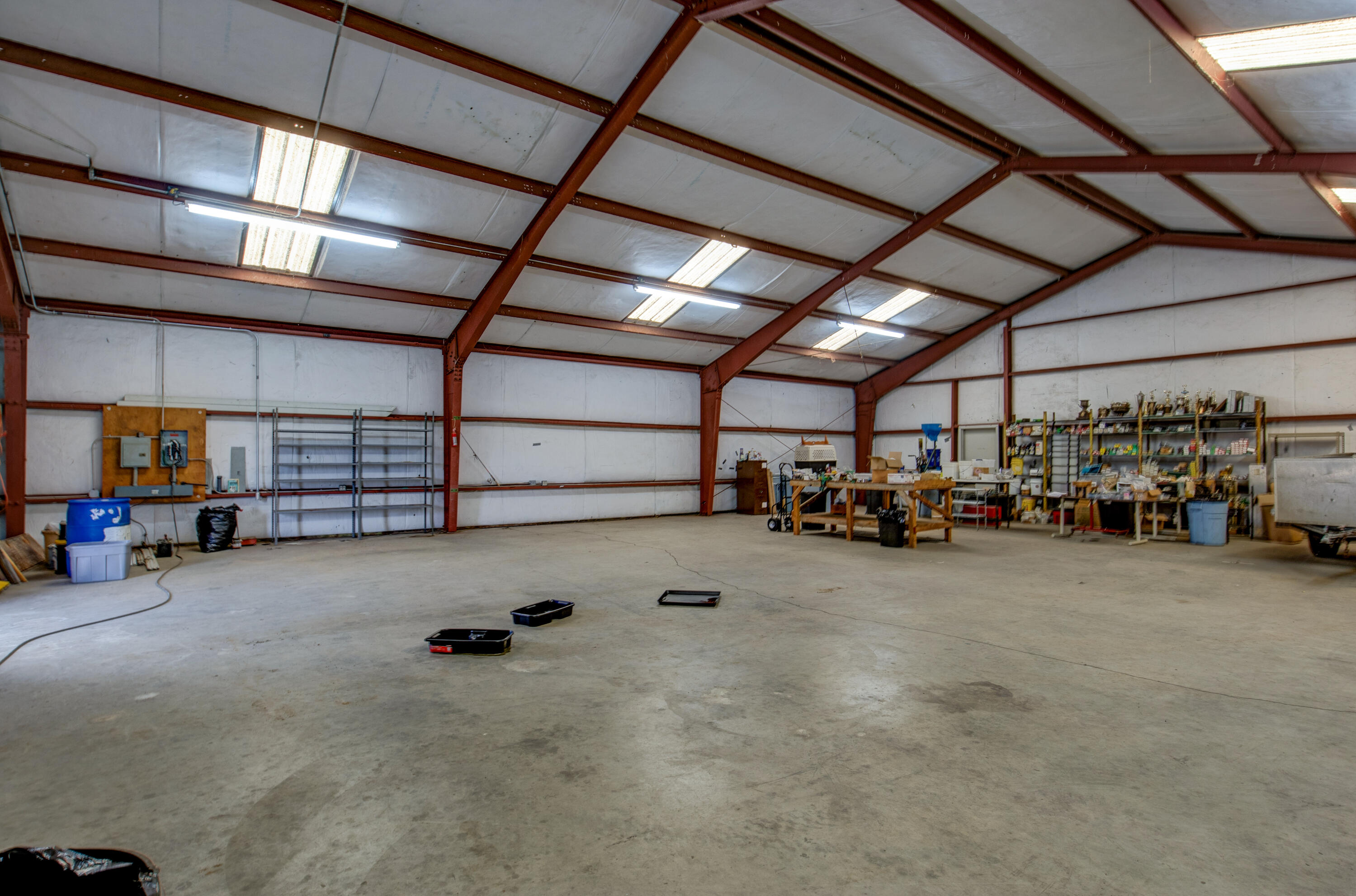 1985 White Rock Rd, Le Grand, CA 95333