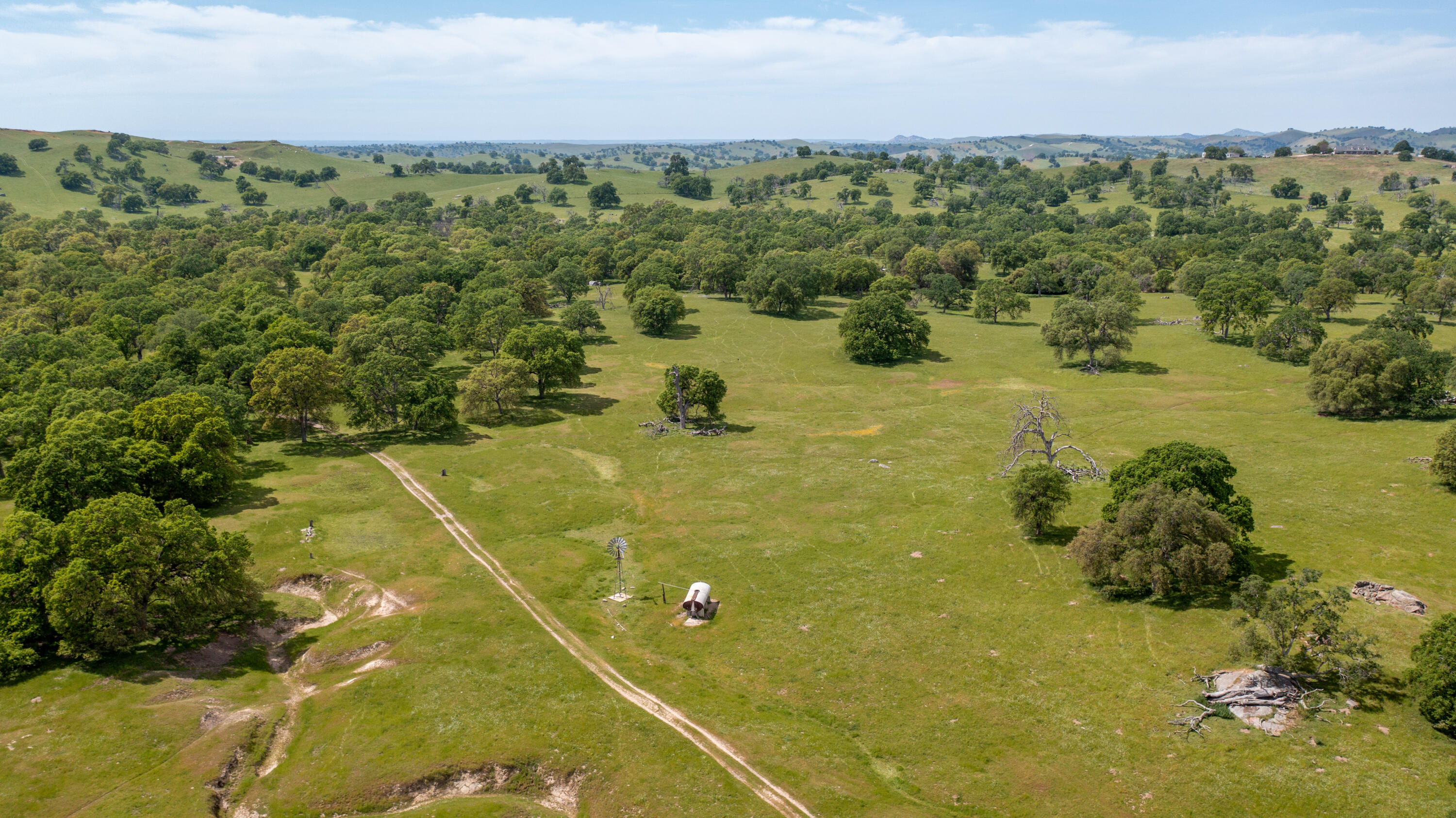 1985 White Rock Rd, Le Grand, CA 95333