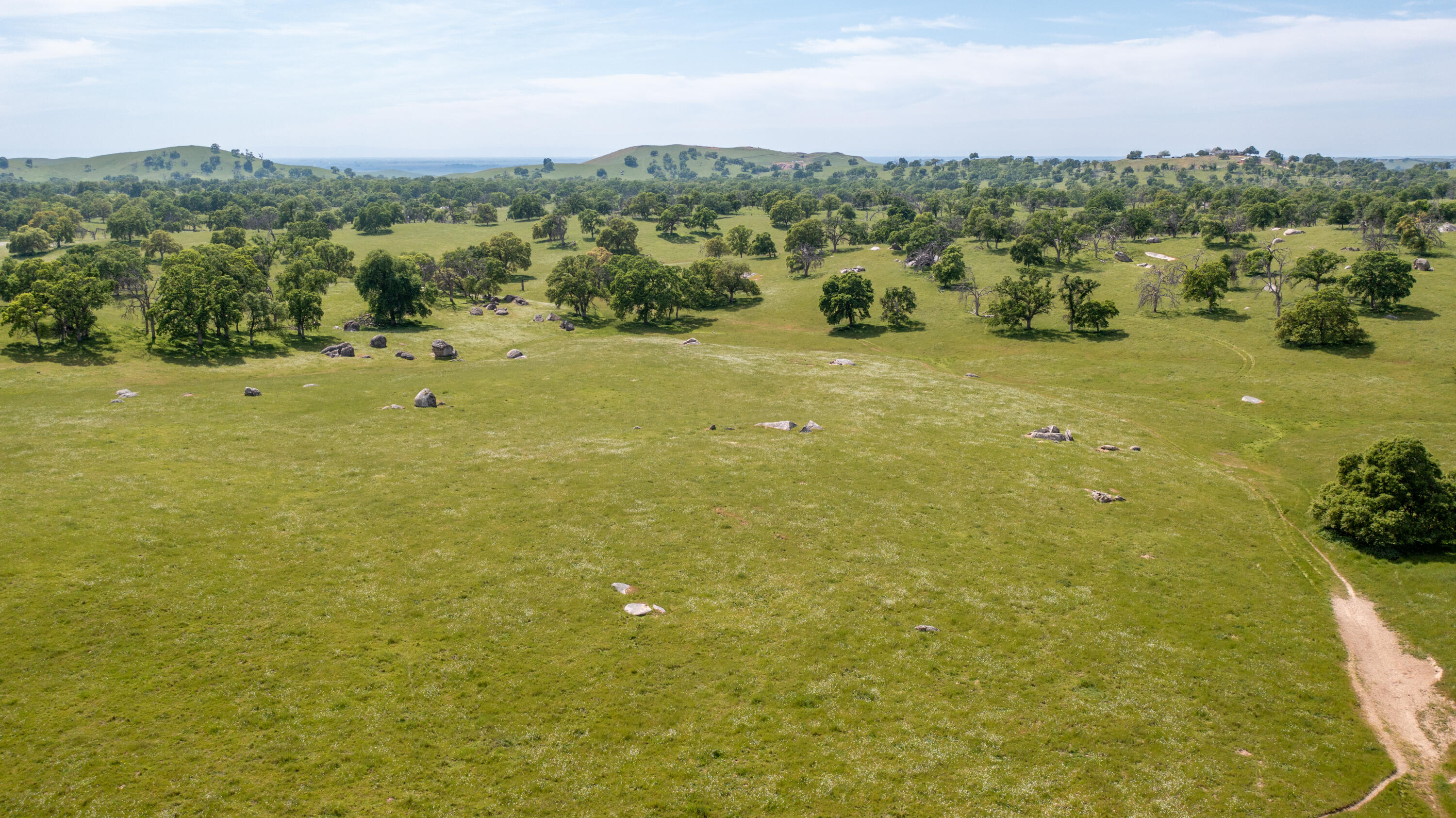 1985 White Rock Rd, Le Grand, CA 95333