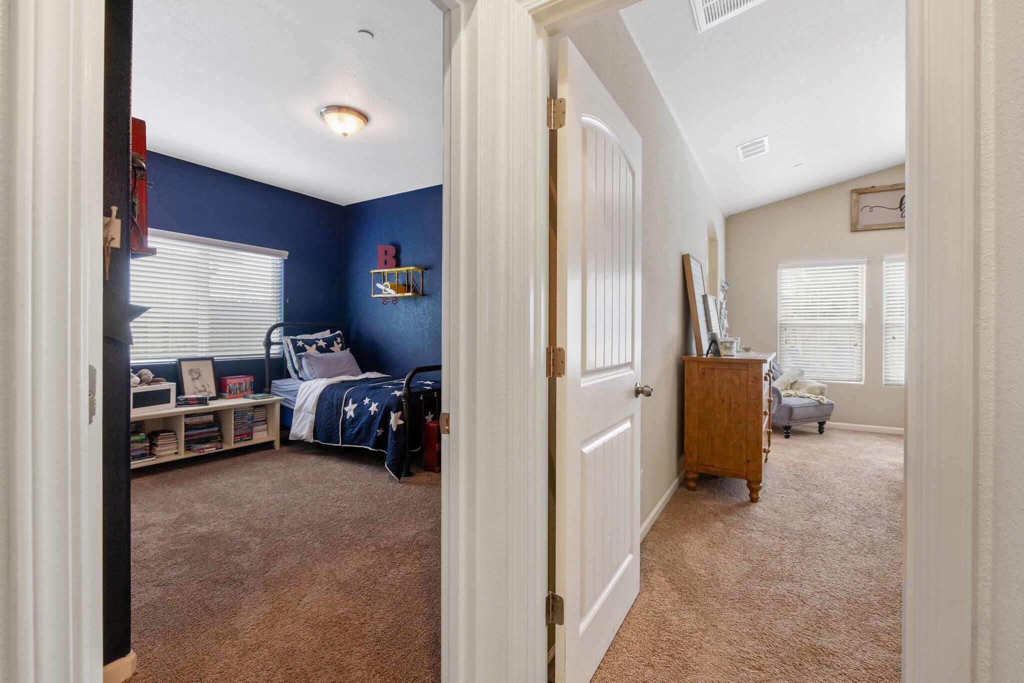 2603 E Harbor Island Ave, Tulare, CA 93274