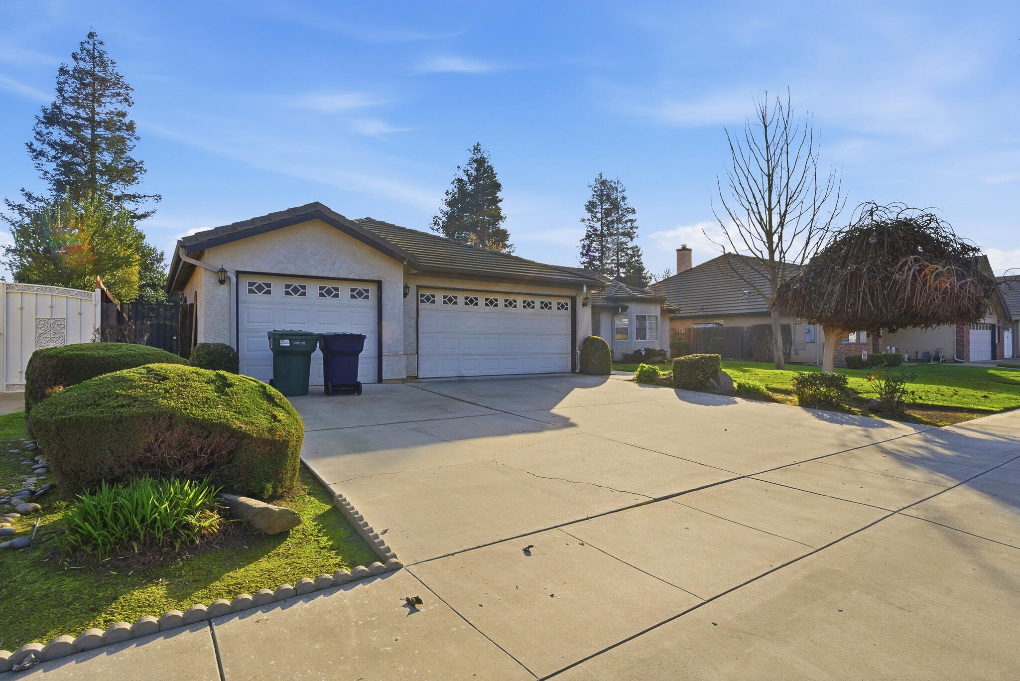 187 Mitchell Ave, Tulare, CA 93274