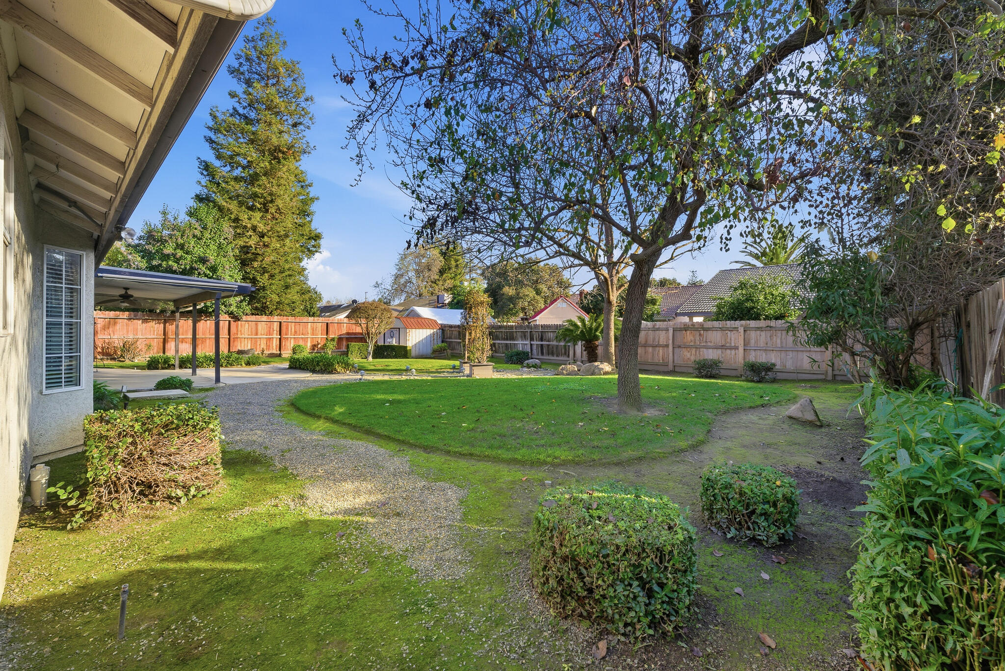 187 Mitchell Ave, Tulare, CA 93274