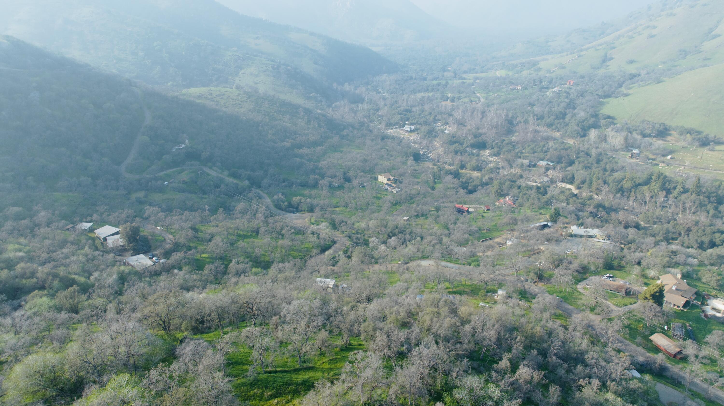 45244 S Fork Dr, Three Rivers, CA 93271