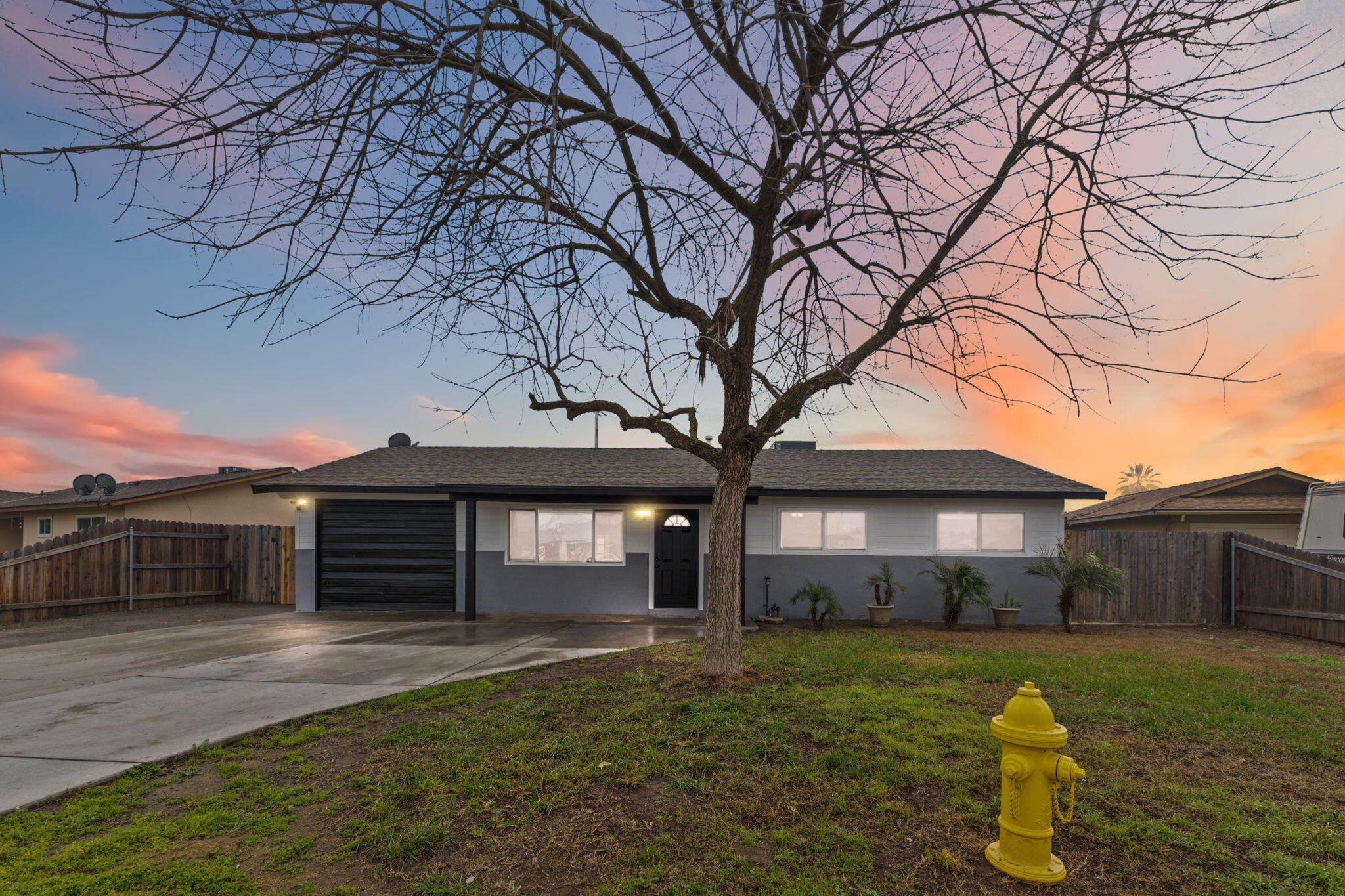 14191 Pimo St, Armona, CA 93202