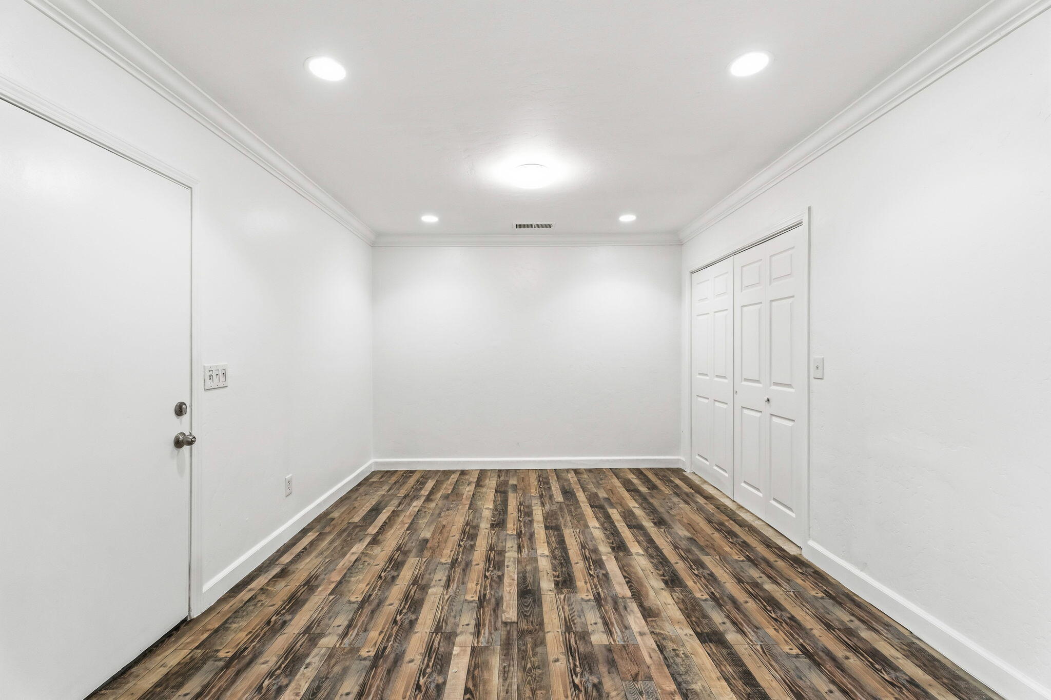 14191 Pimo St, Armona, CA 93202