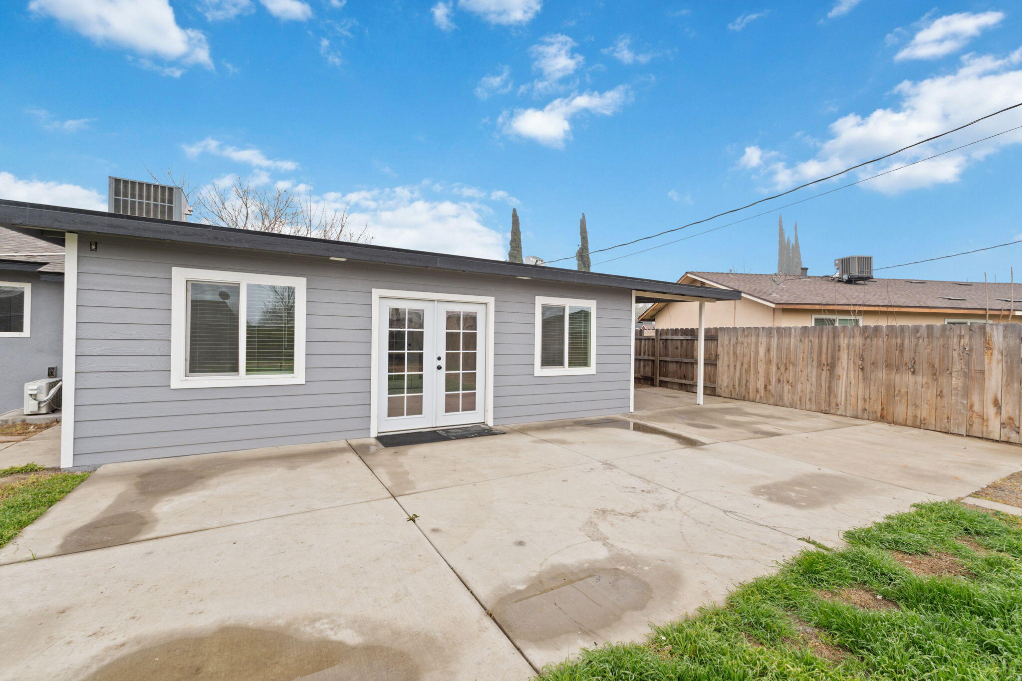 14191 Pimo St, Armona, CA 93202