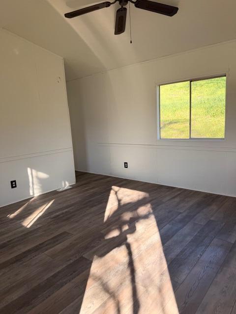 38266 Willowood Ln, Yokuts Valley, CA 93675