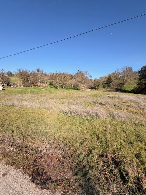 38266 Willowood Ln, Yokuts Valley, CA 93675