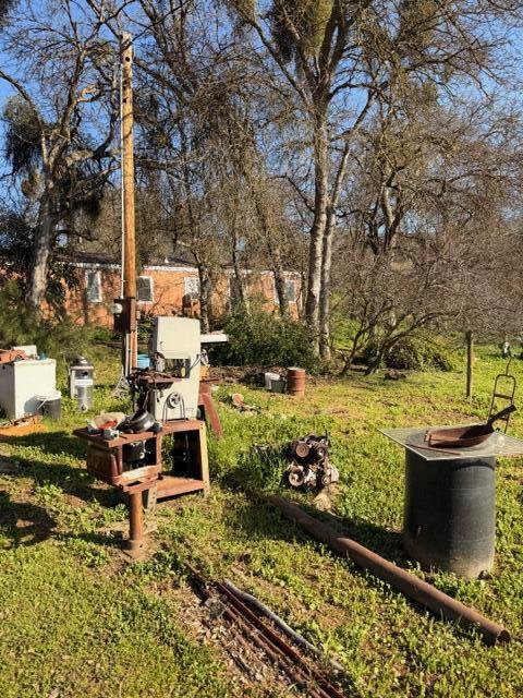 38266 Willowood Ln, Yokuts Valley, CA 93675