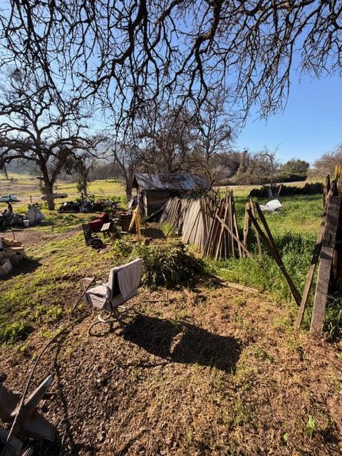 38266 Willowood Ln, Yokuts Valley, CA 93675