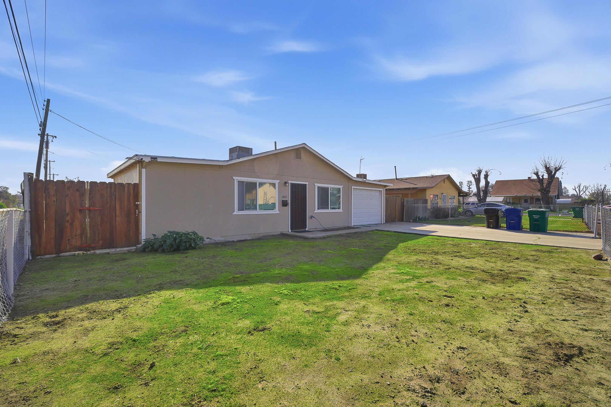 1021 Stanley Ave, Corcoran, CA 93212