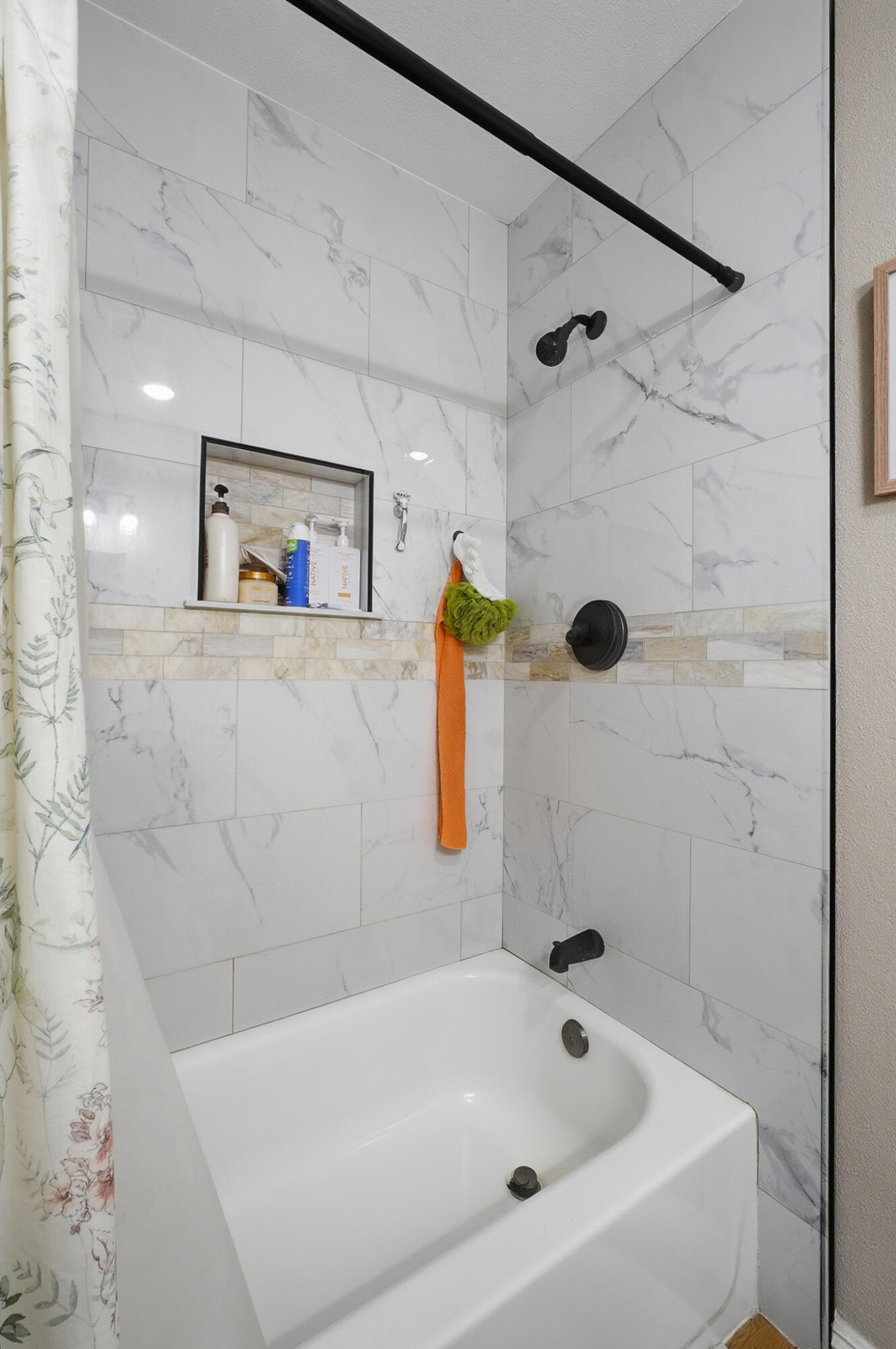 1021 Stanley Ave, Corcoran, CA 93212