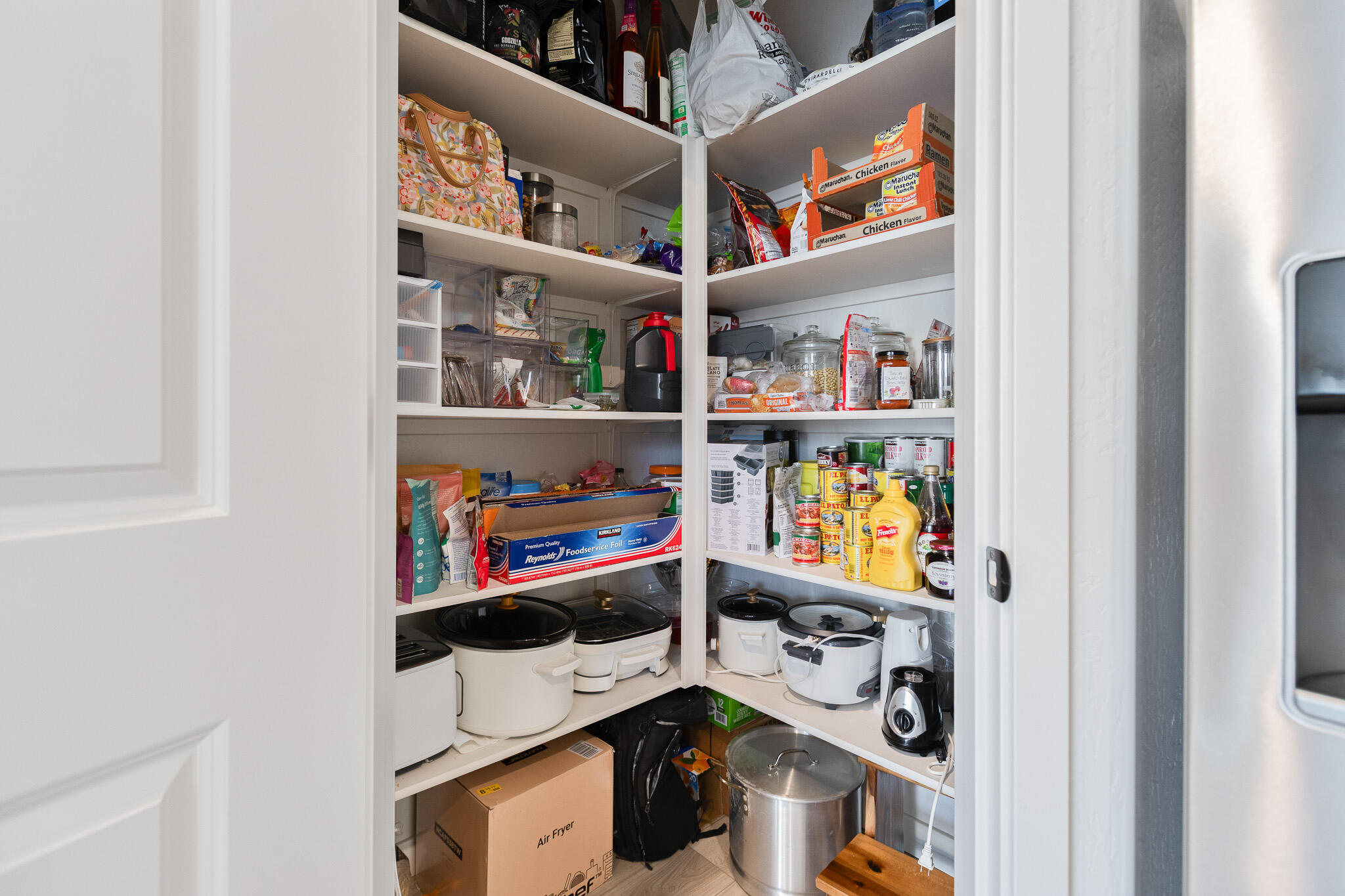 1738 Justice Ave, Tulare, CA 93274