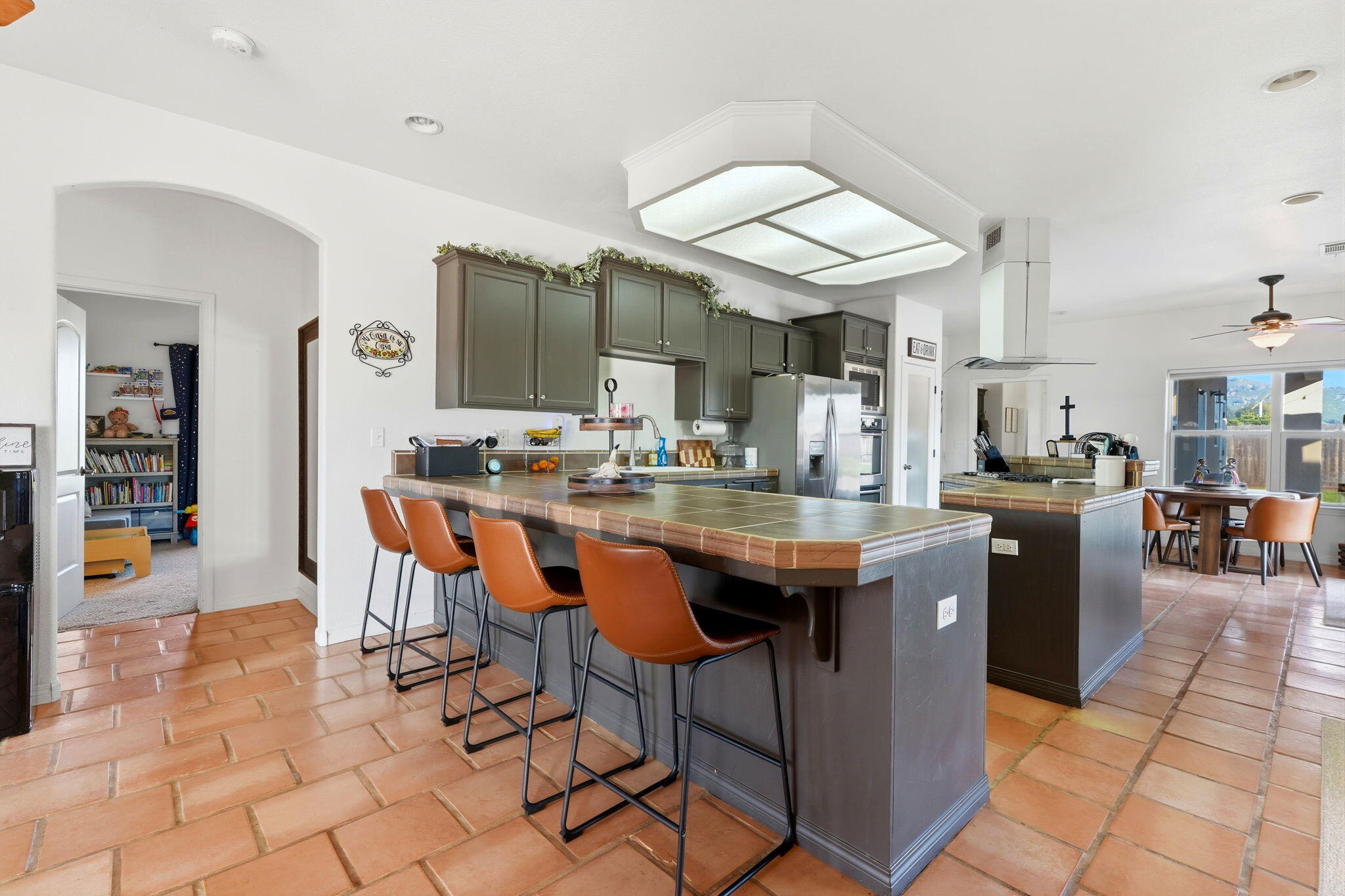 31356 Blair Rd, Exeter, CA 93221