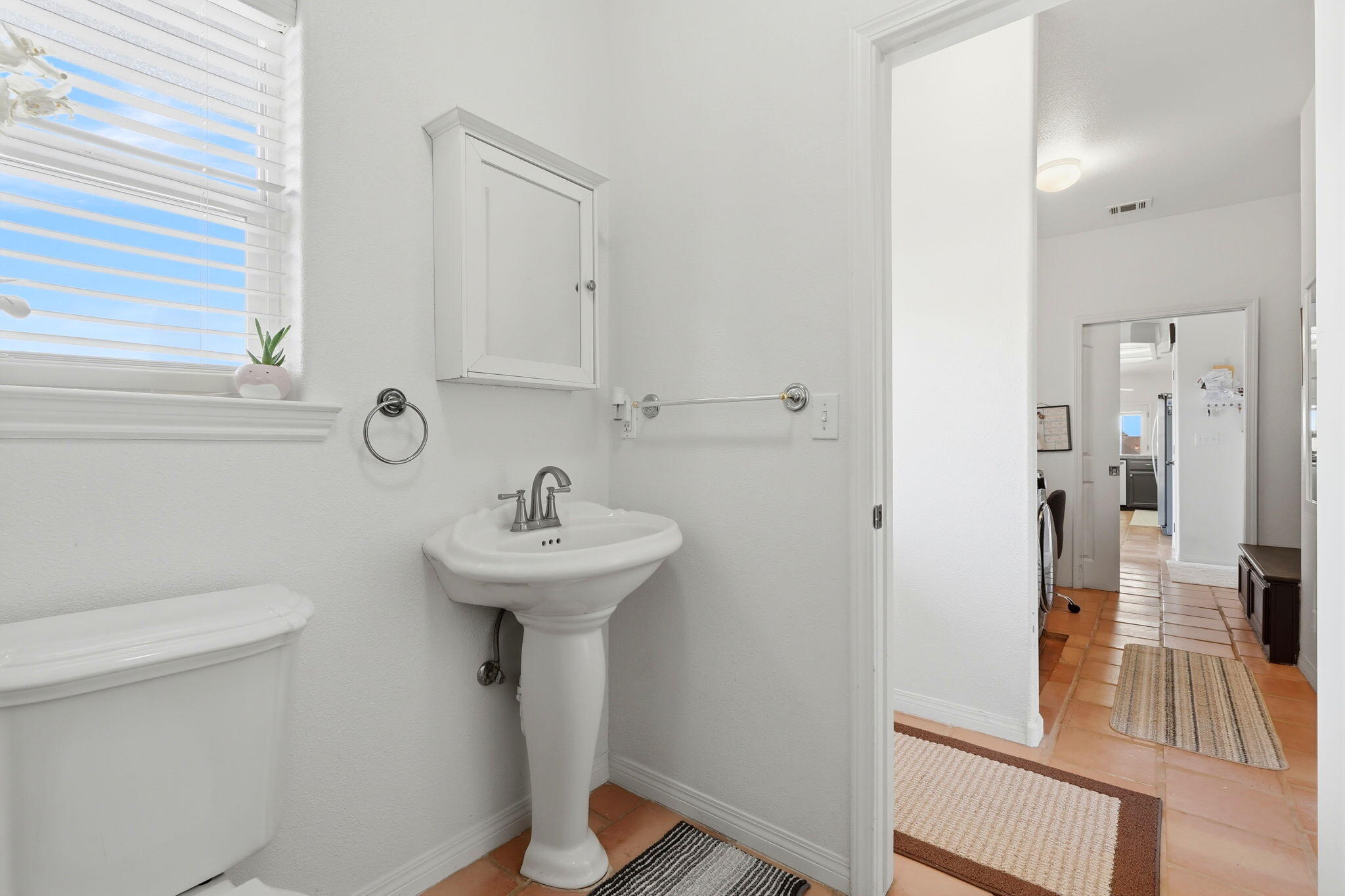 31356 Blair Rd, Exeter, CA 93221