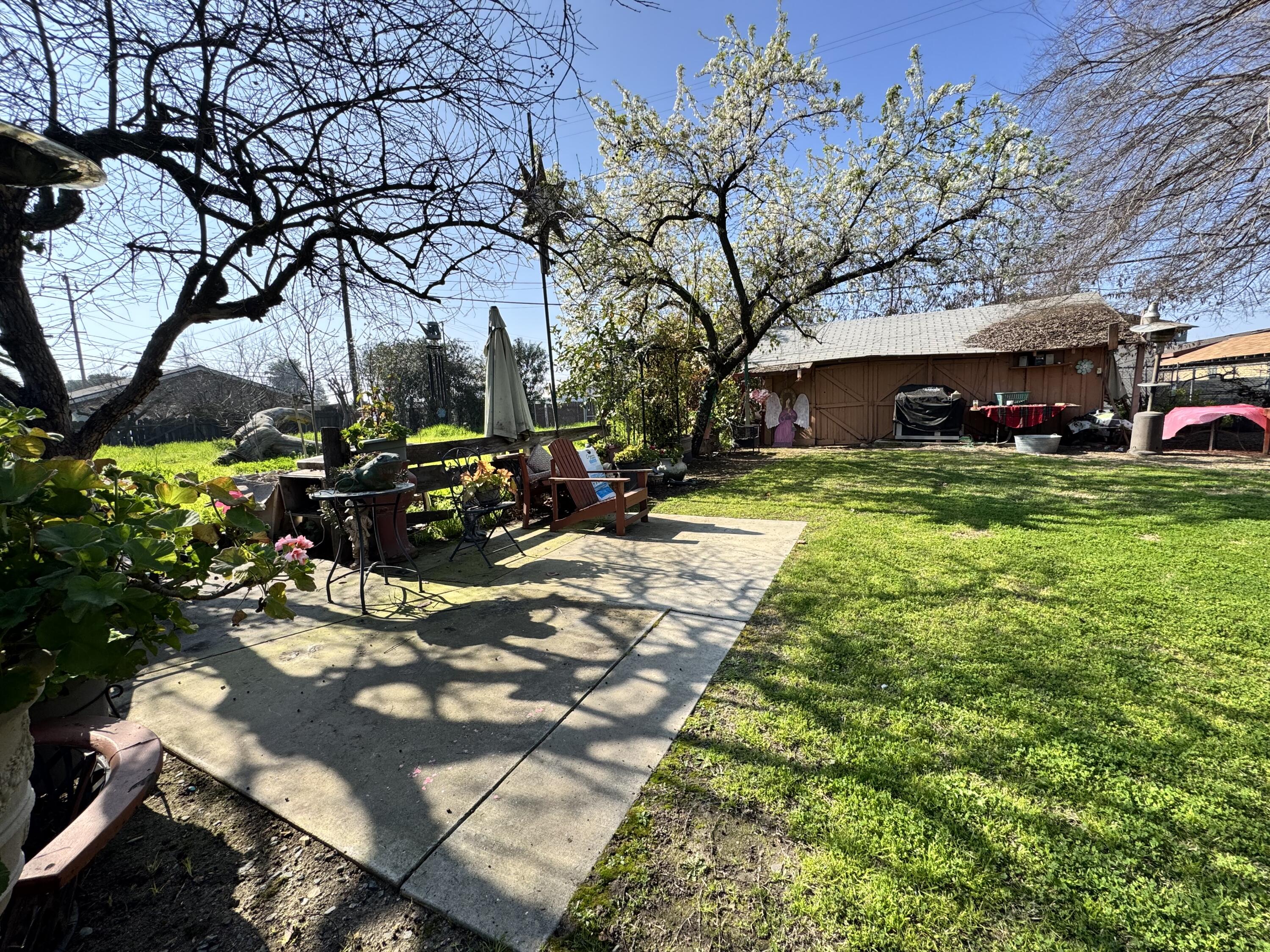 297 S Cornell St, Porterville, CA 93257