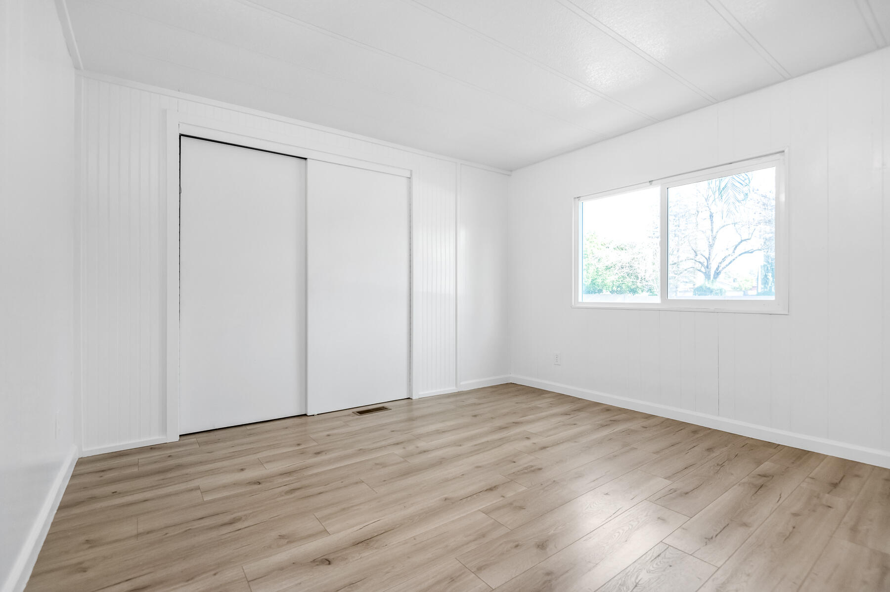 5505 W Tulare Ave #330, Visalia, CA 93277