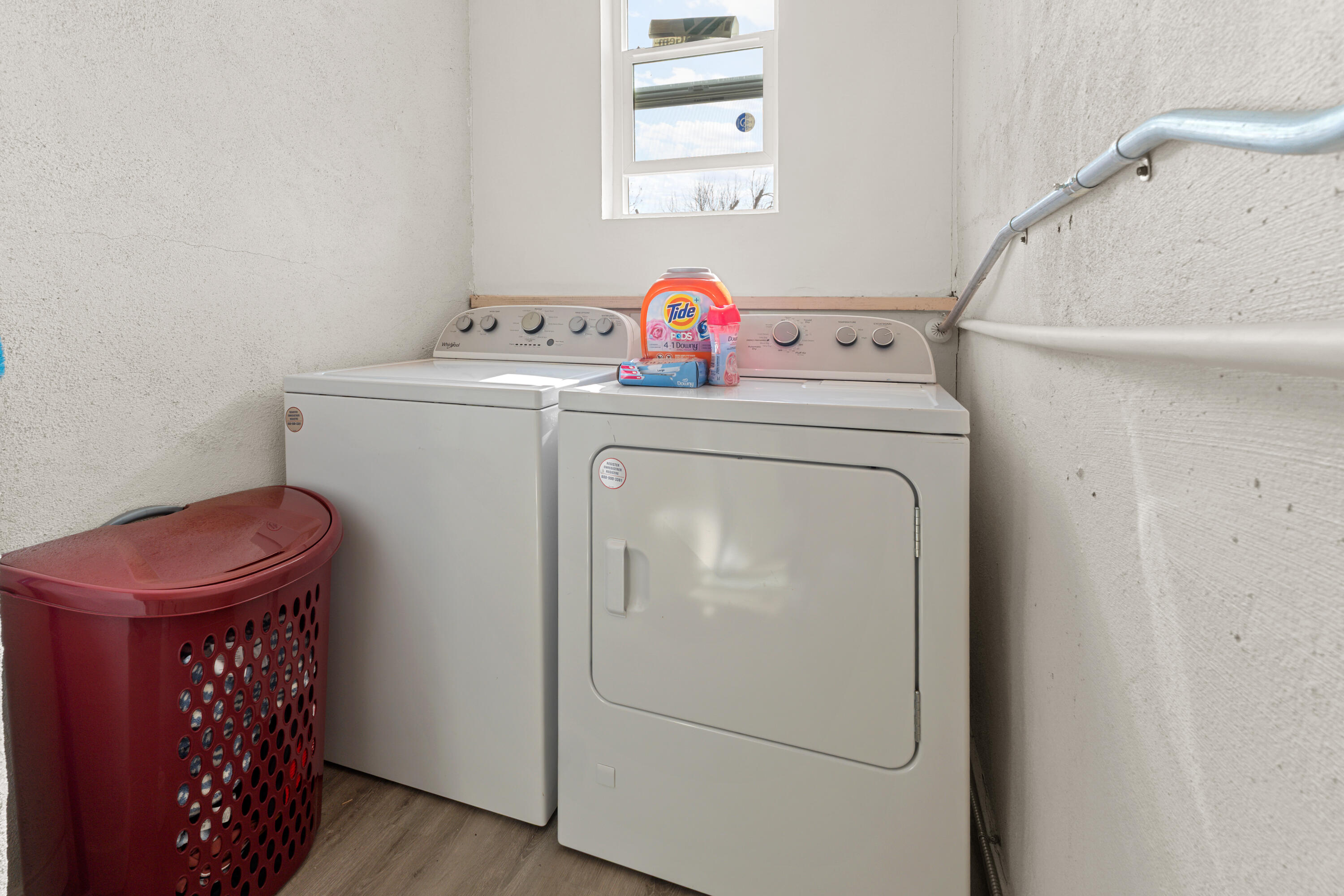 448 S Palm St, Woodlake, CA 93286