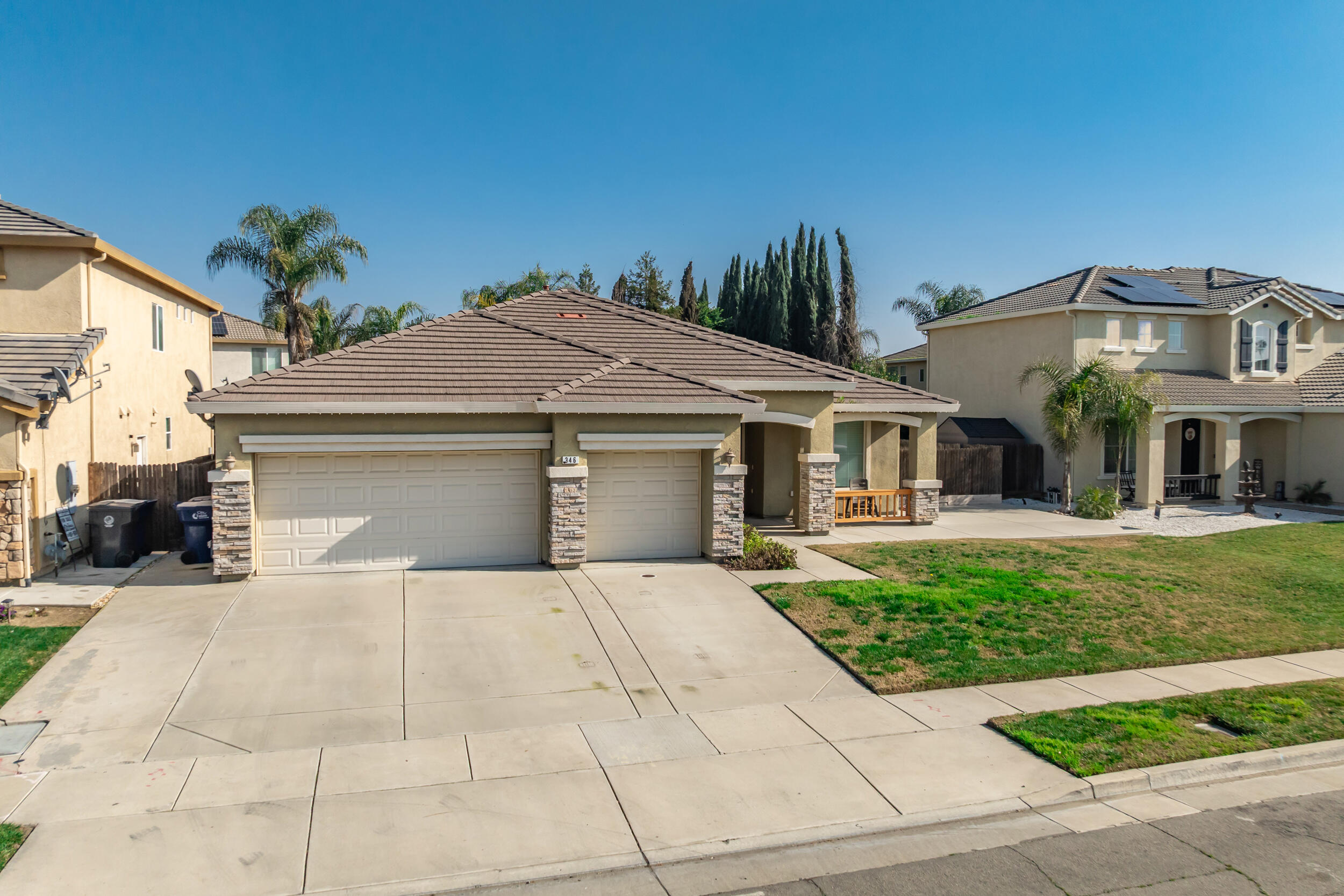 346 Martin St, Tulare, CA 93274