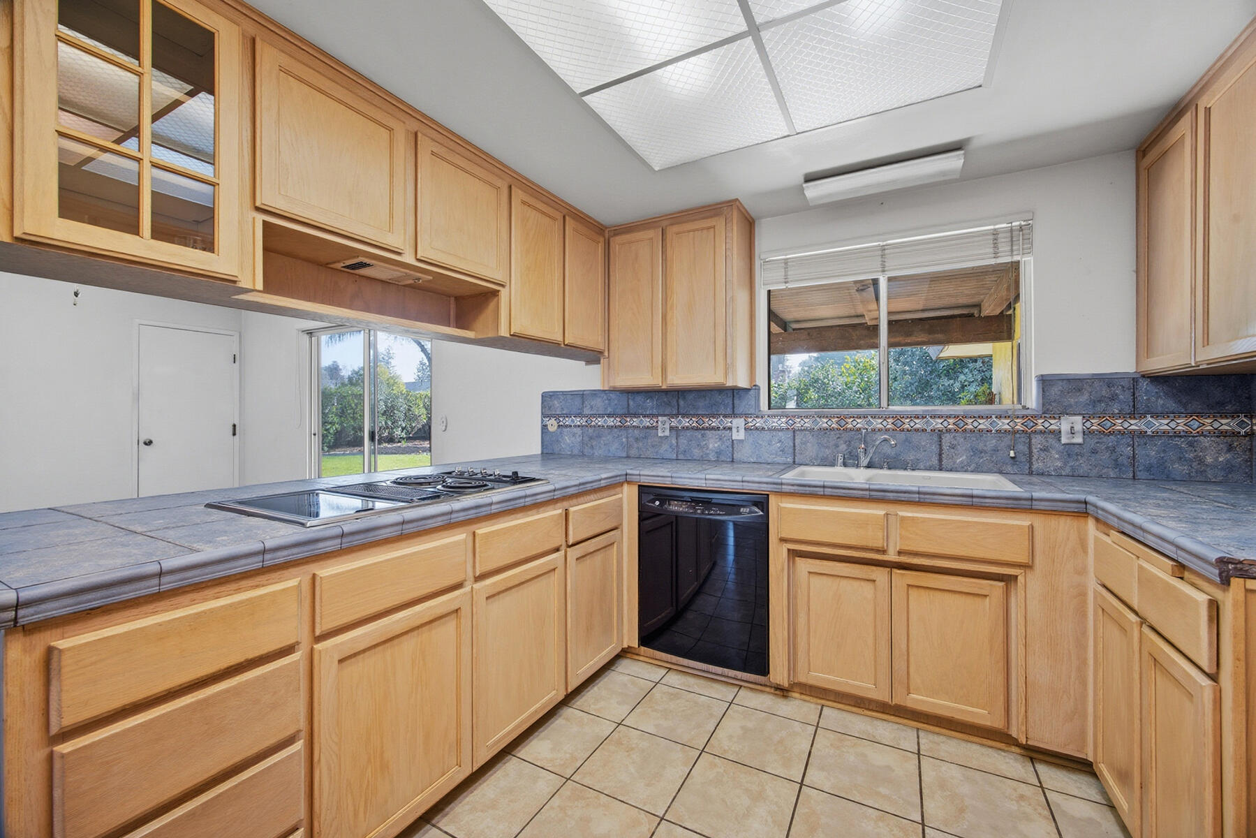 14995 N Avenue 313, Visalia, CA 93292