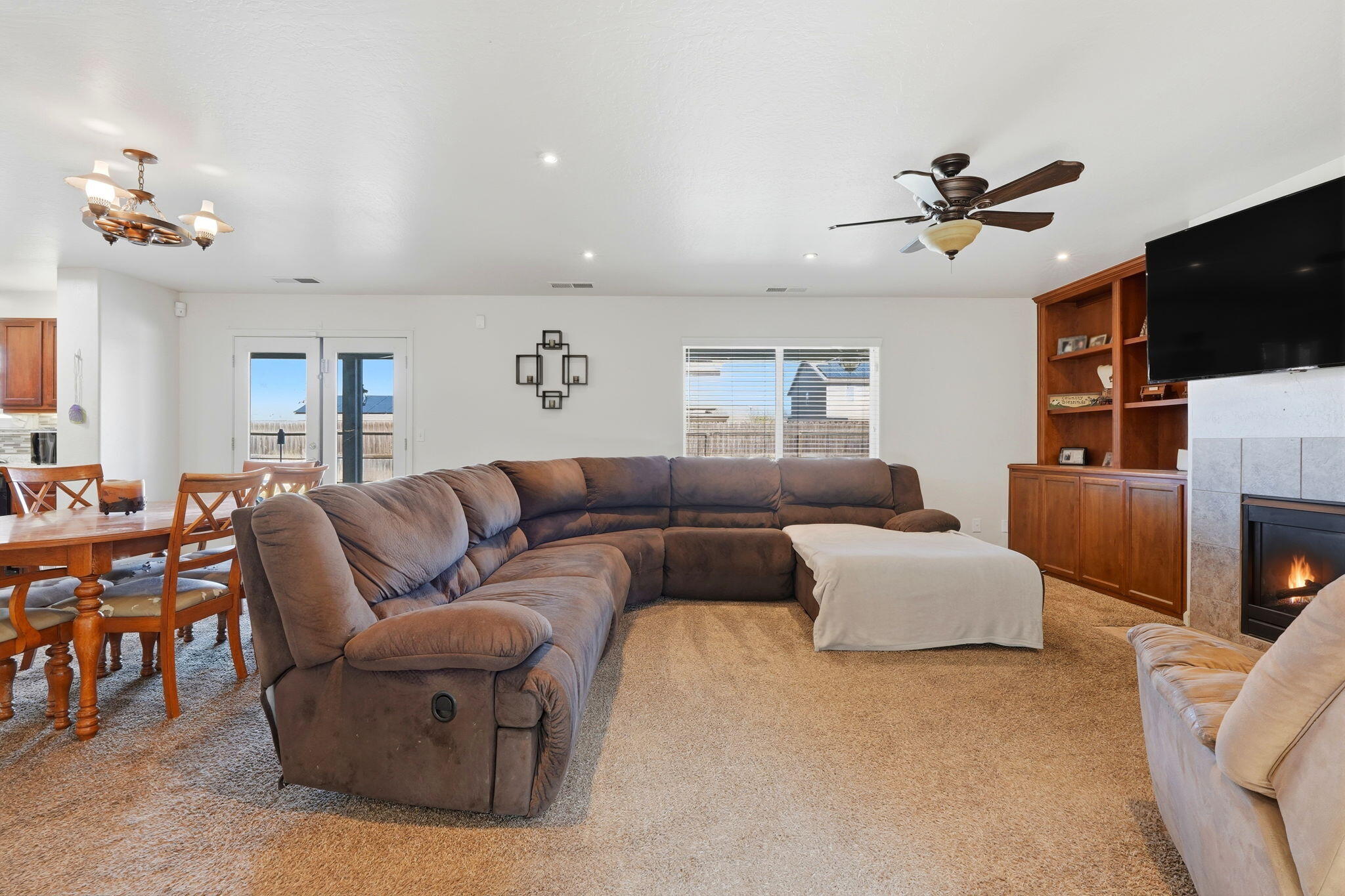 4312 E Stapp Ave, Visalia, CA 93292