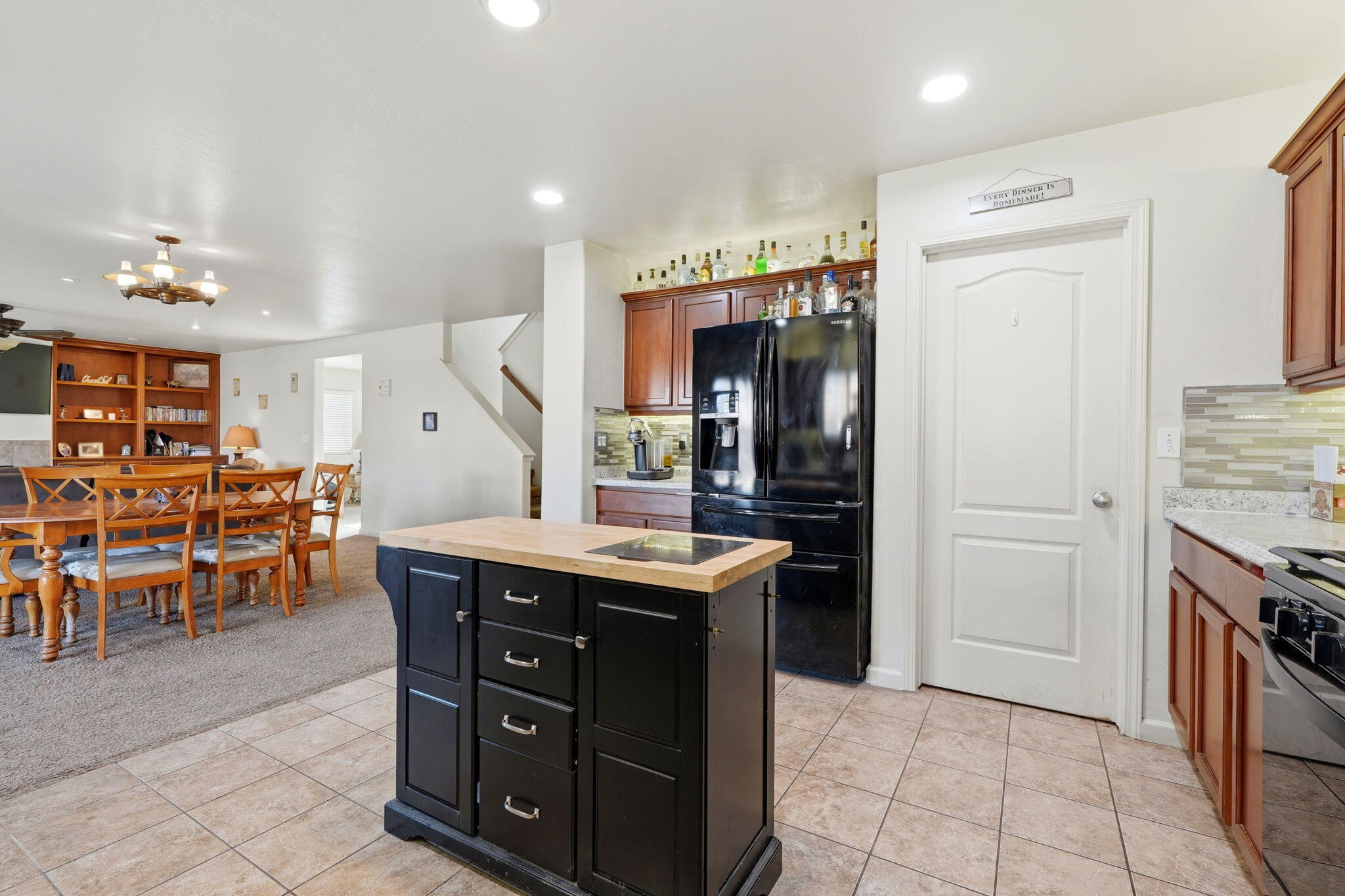 4312 E Stapp Ave, Visalia, CA 93292