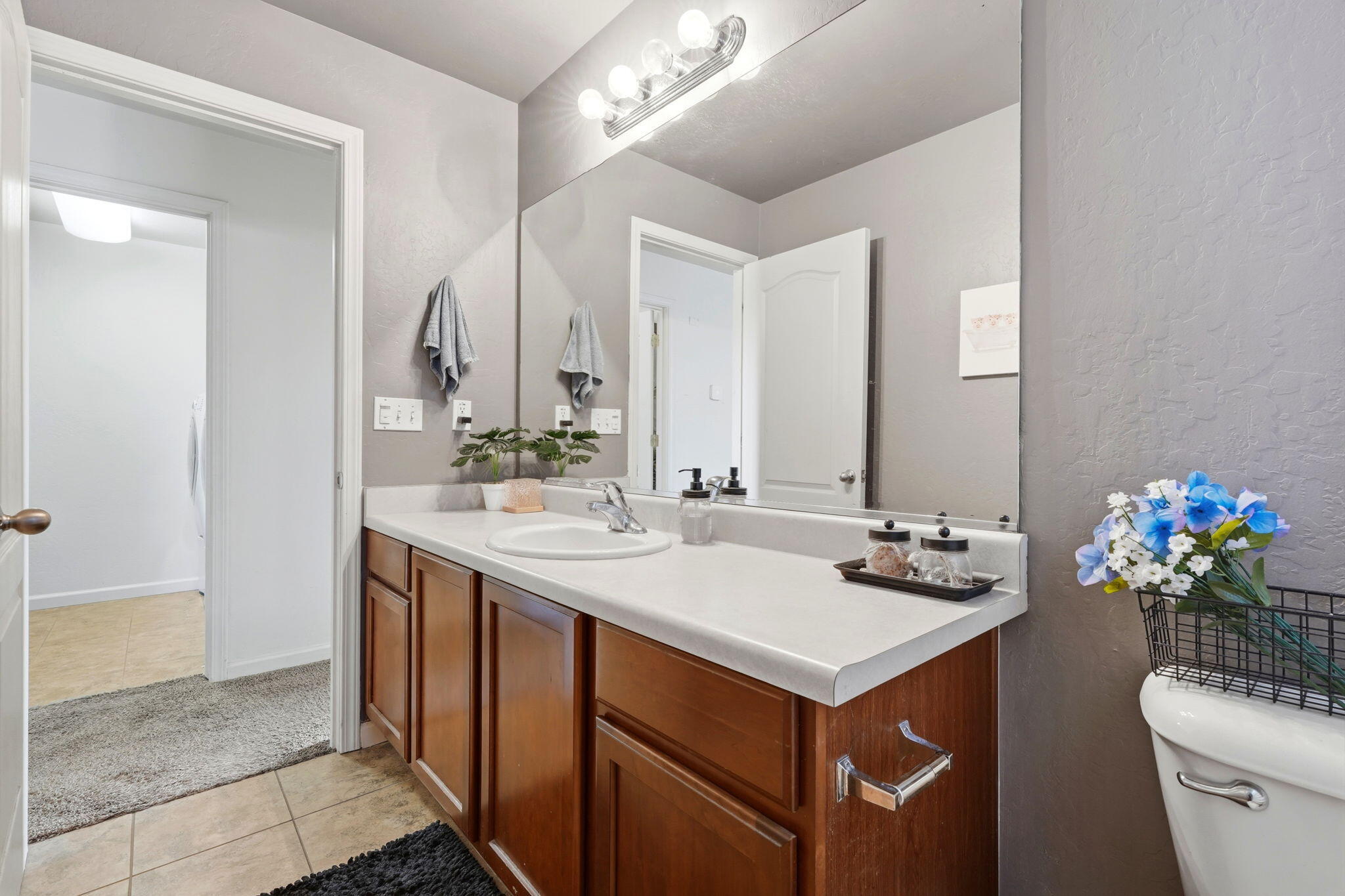 4312 E Stapp Ave, Visalia, CA 93292