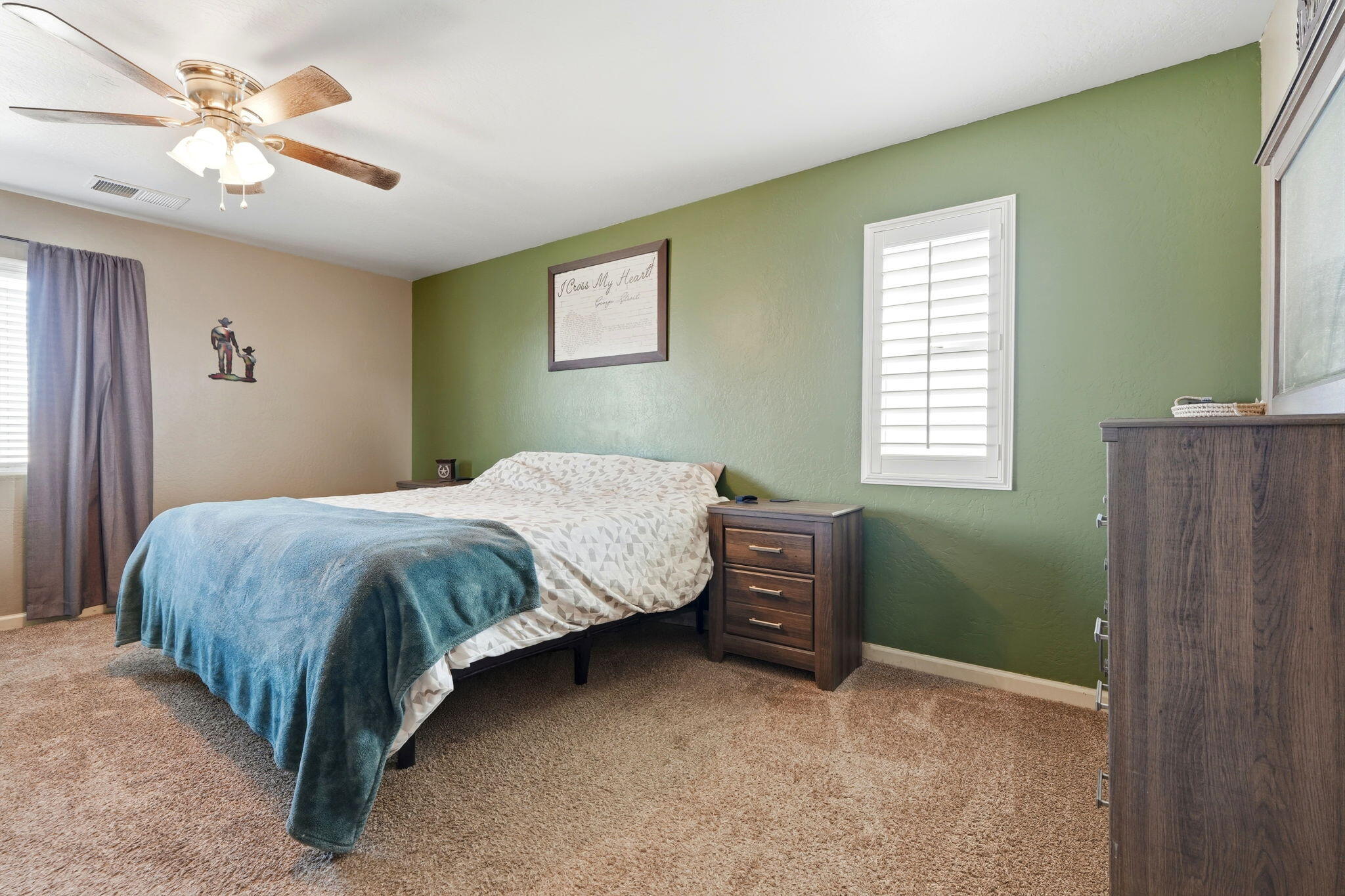 4312 E Stapp Ave, Visalia, CA 93292