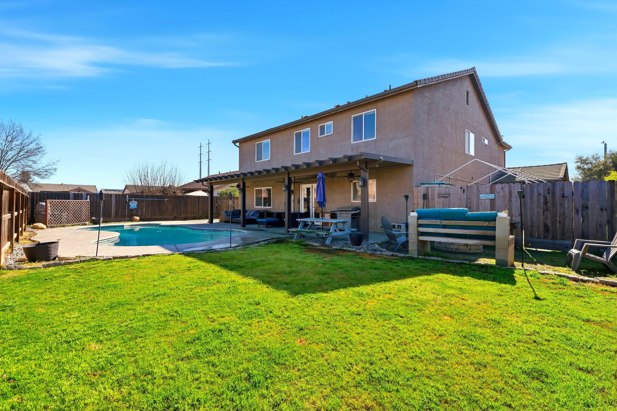 4312 E Stapp Ave, Visalia, CA 93292