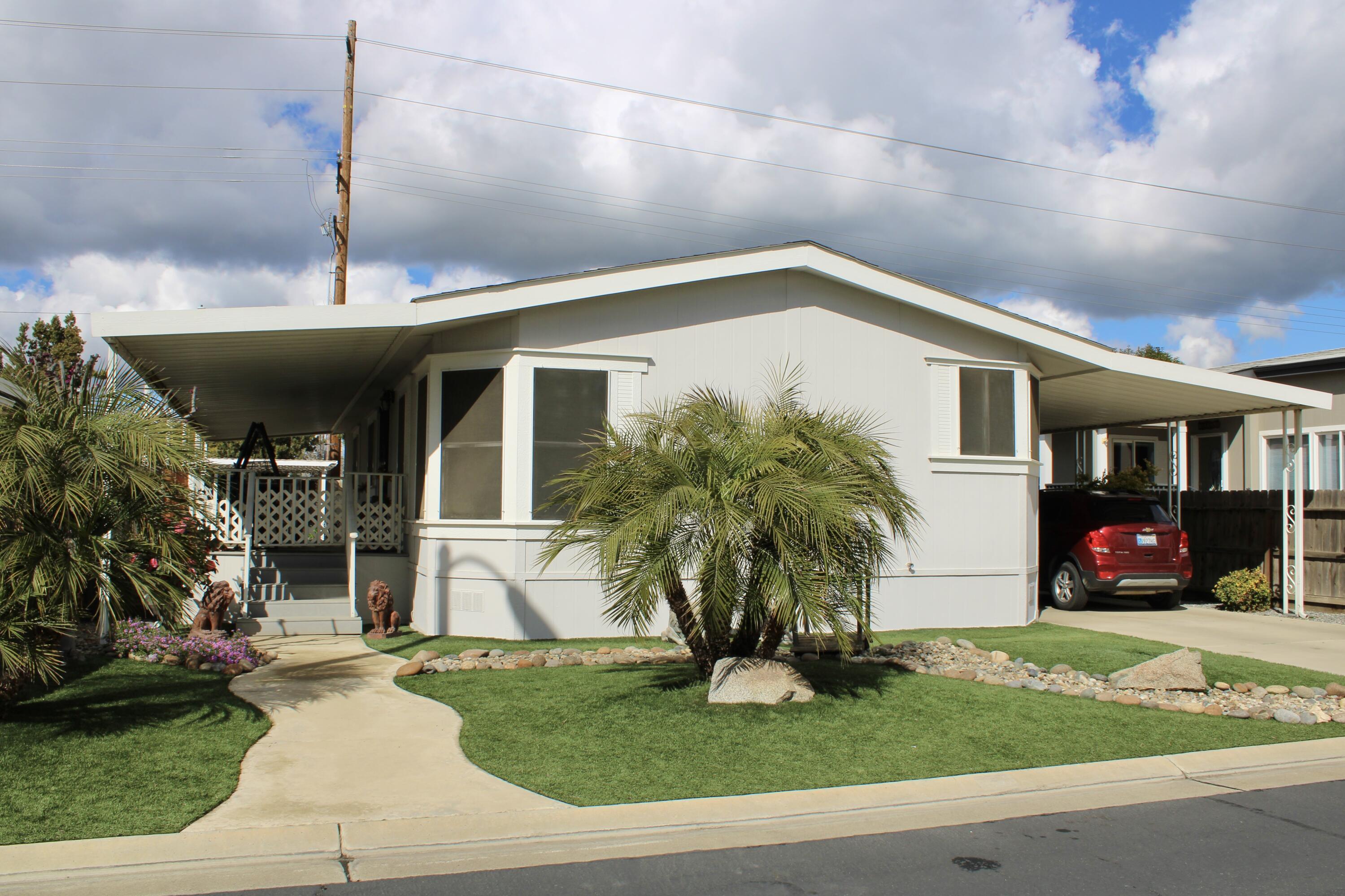 100 S Westwood St #17, Porterville, CA 93257