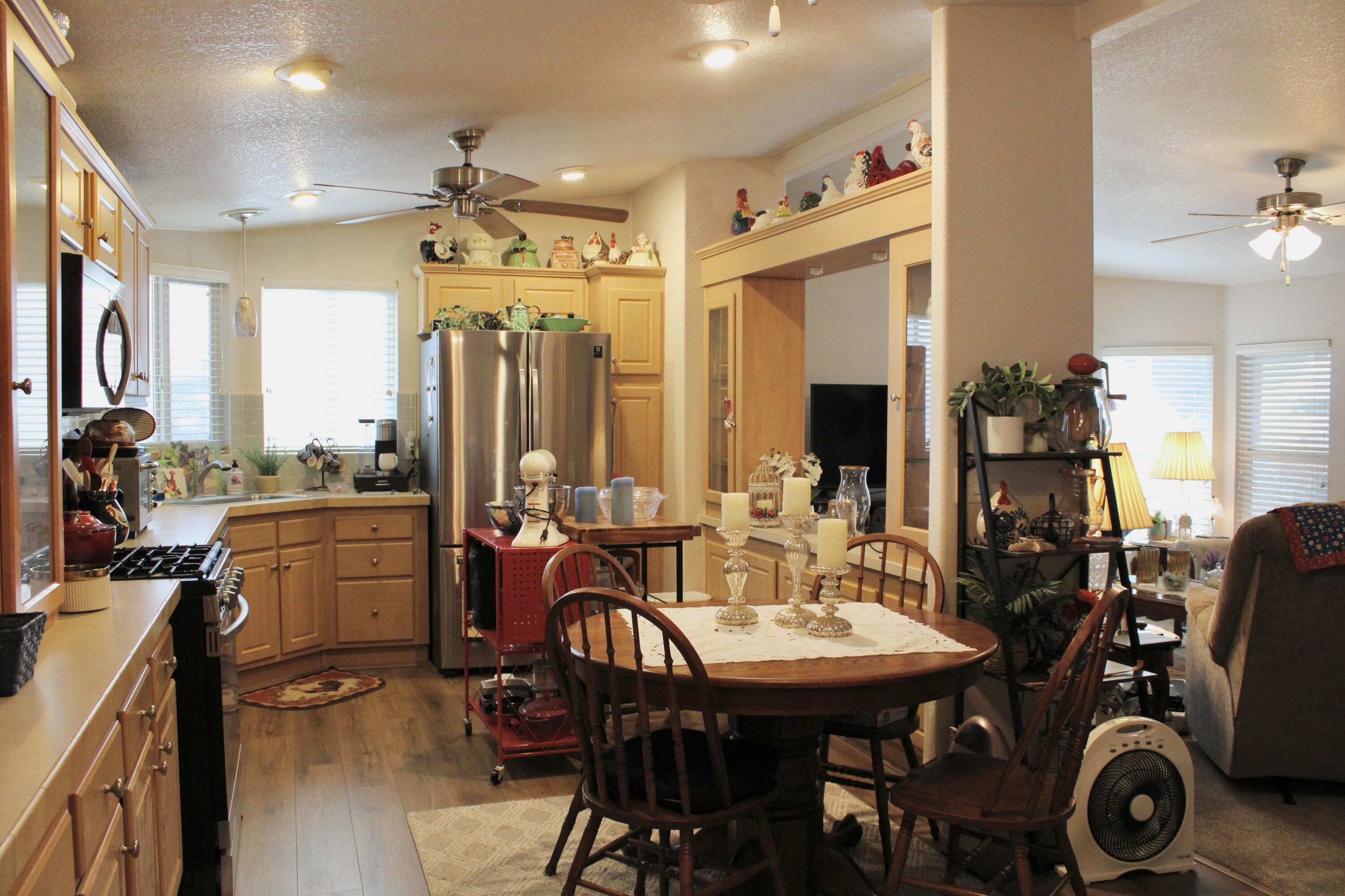 100 S Westwood St #17, Porterville, CA 93257