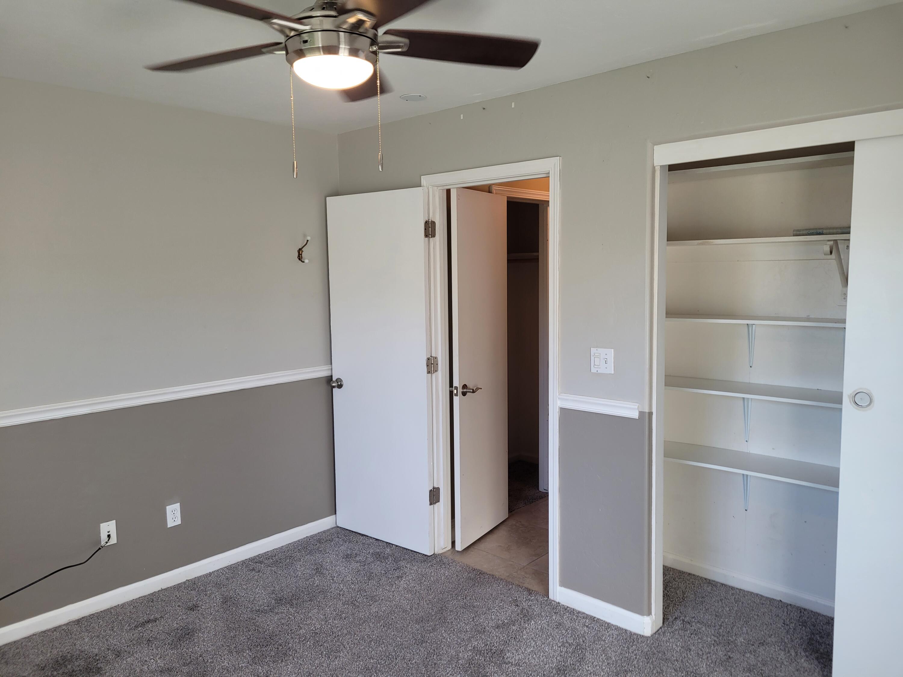 2542 E Parkview Ave, Visalia, CA 93292