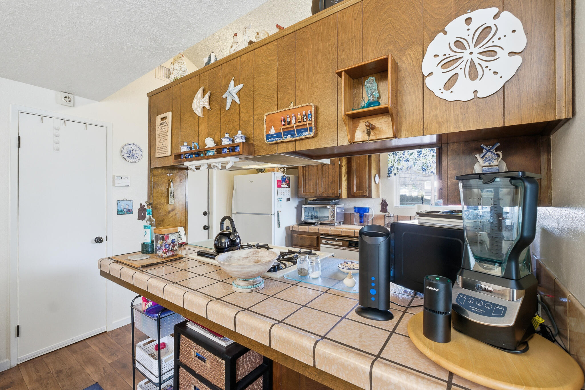 1205 E Ferguson Ave, Visalia, CA 93292