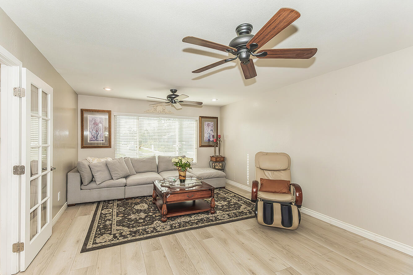 5644 N Hazel Ave, Fresno, CA 93711