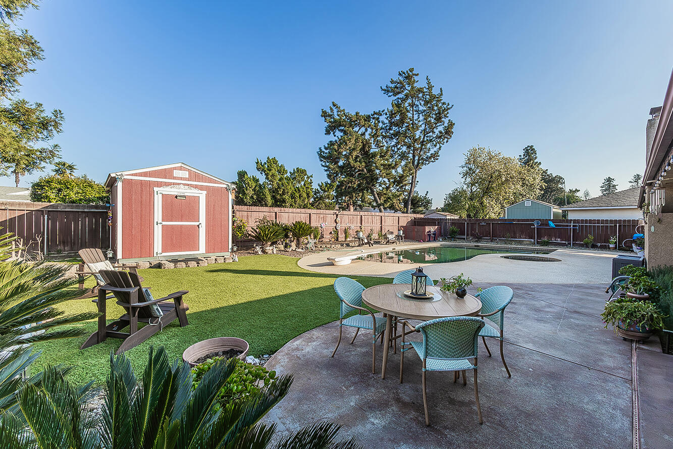 5644 N Hazel Ave, Fresno, CA 93711